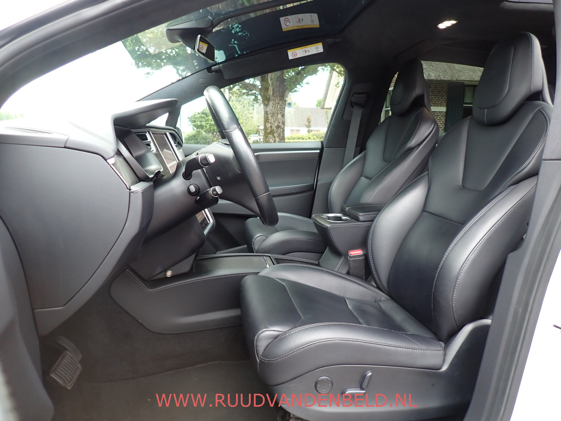 Foto van Tesla Model X