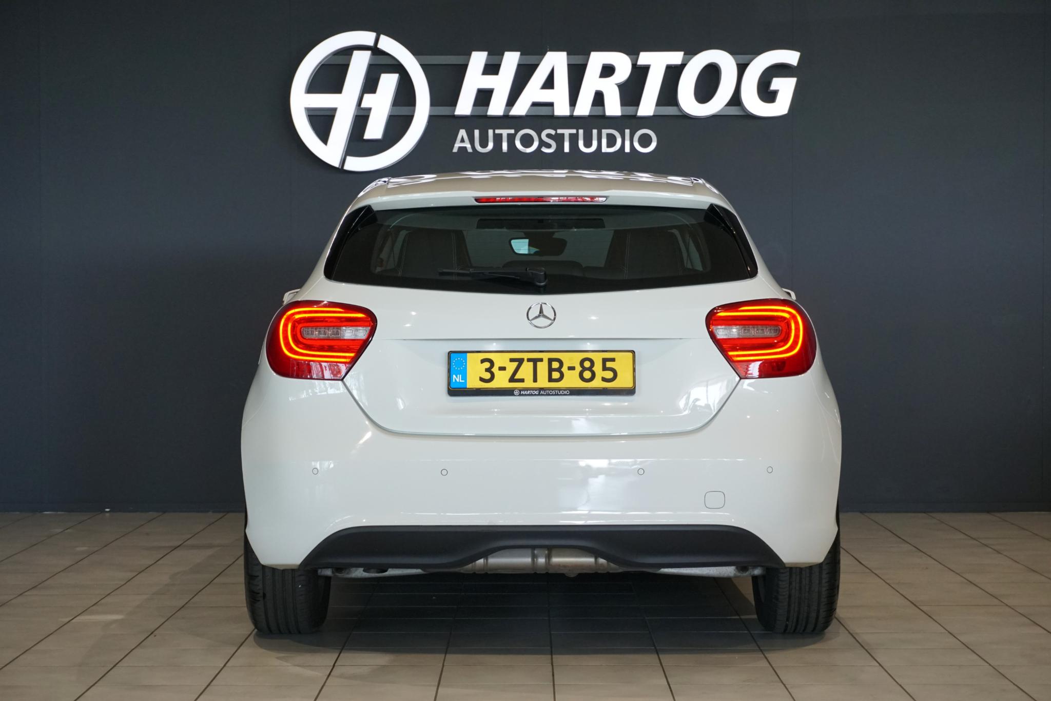 Foto van Mercedes-Benz A 180