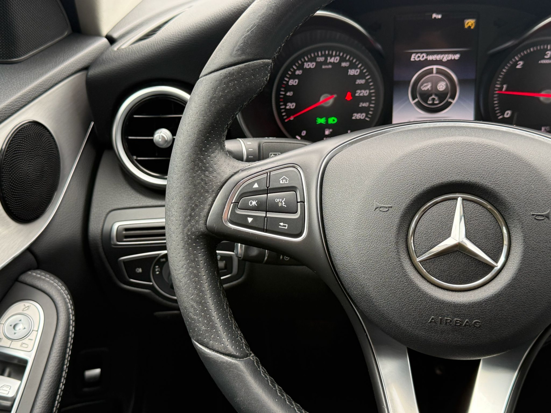 Foto van Mercedes-Benz C 180 D