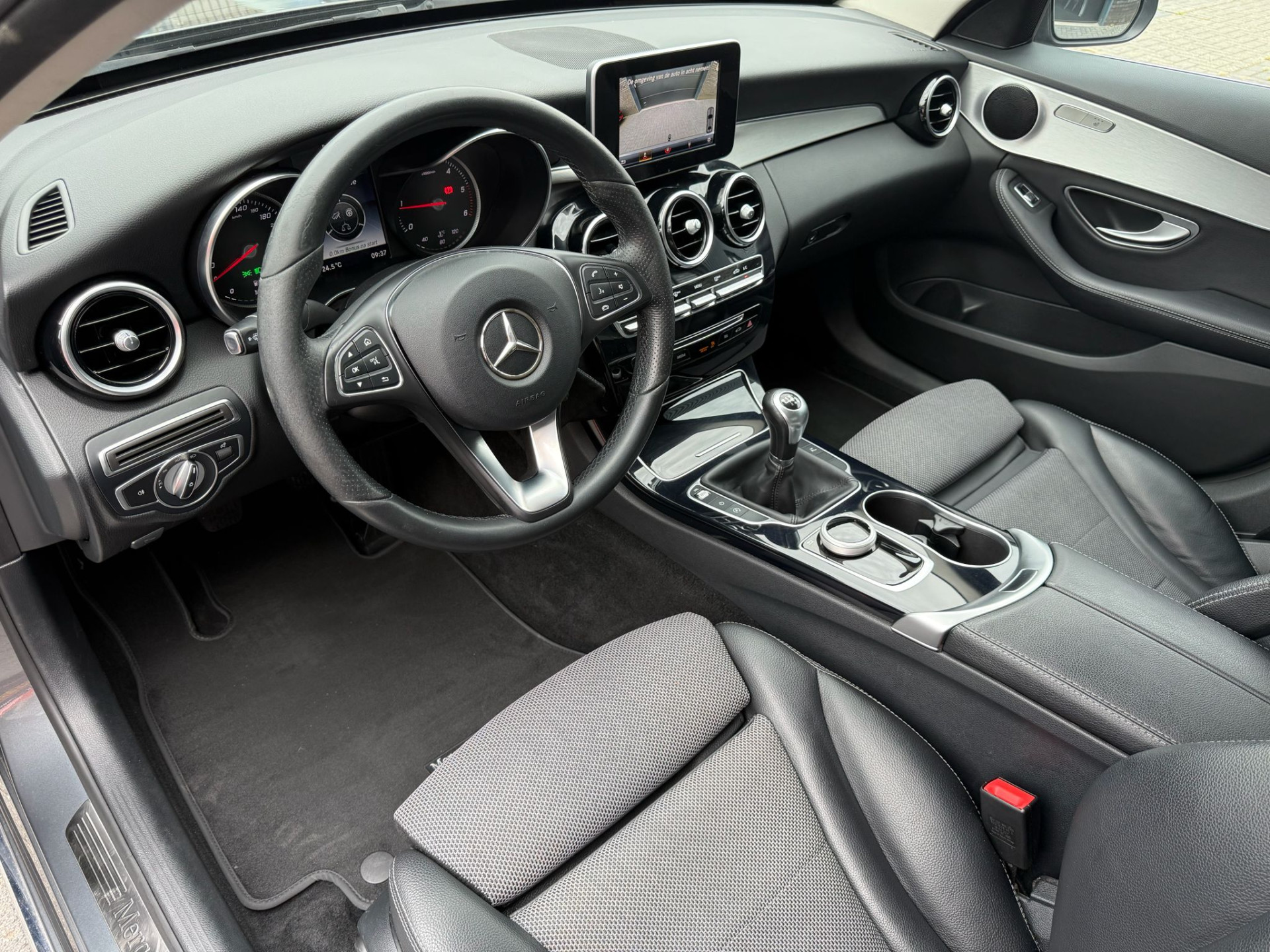 Foto van Mercedes-Benz C 180 D