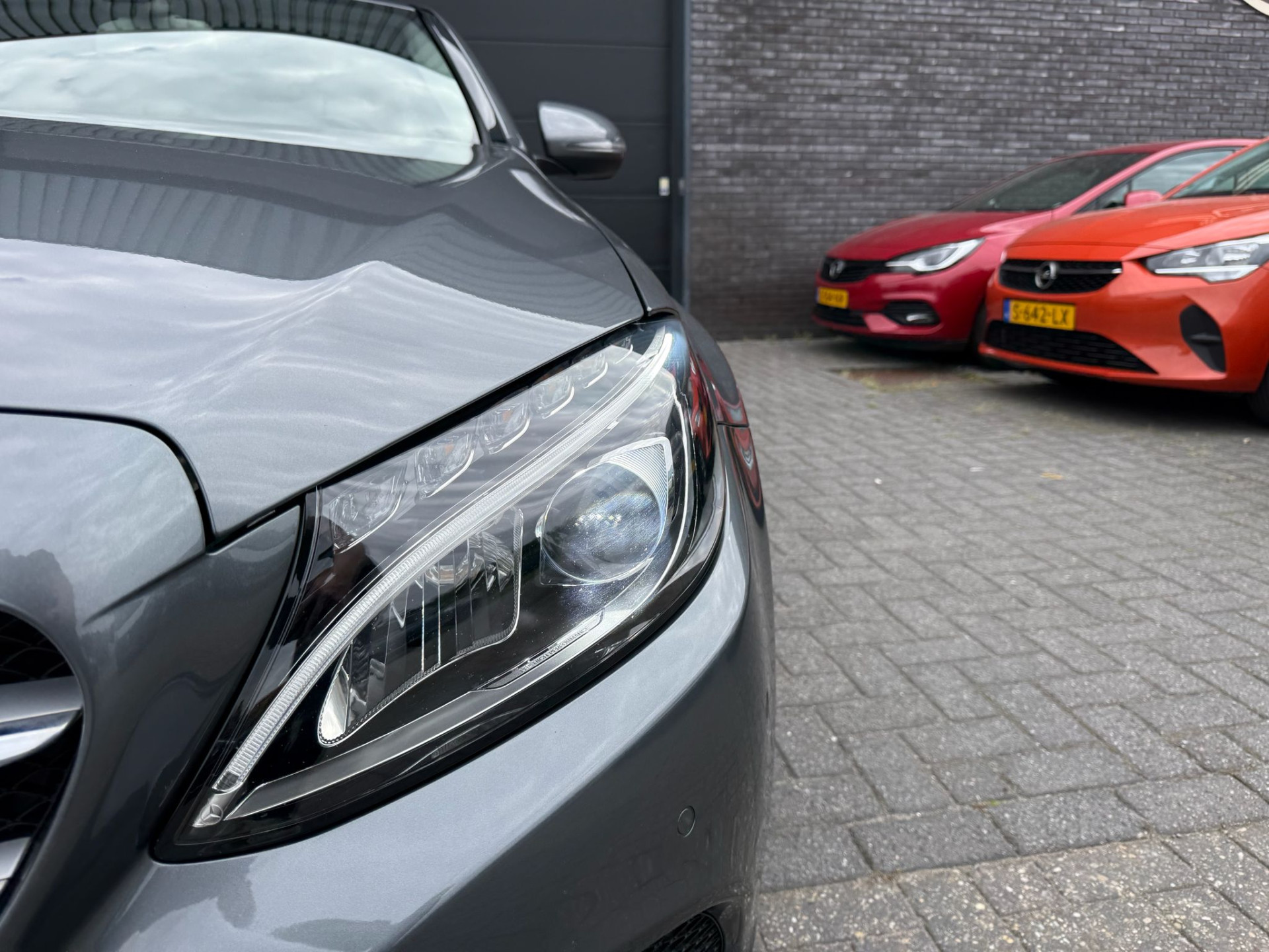 Foto van Mercedes-Benz C 180 D