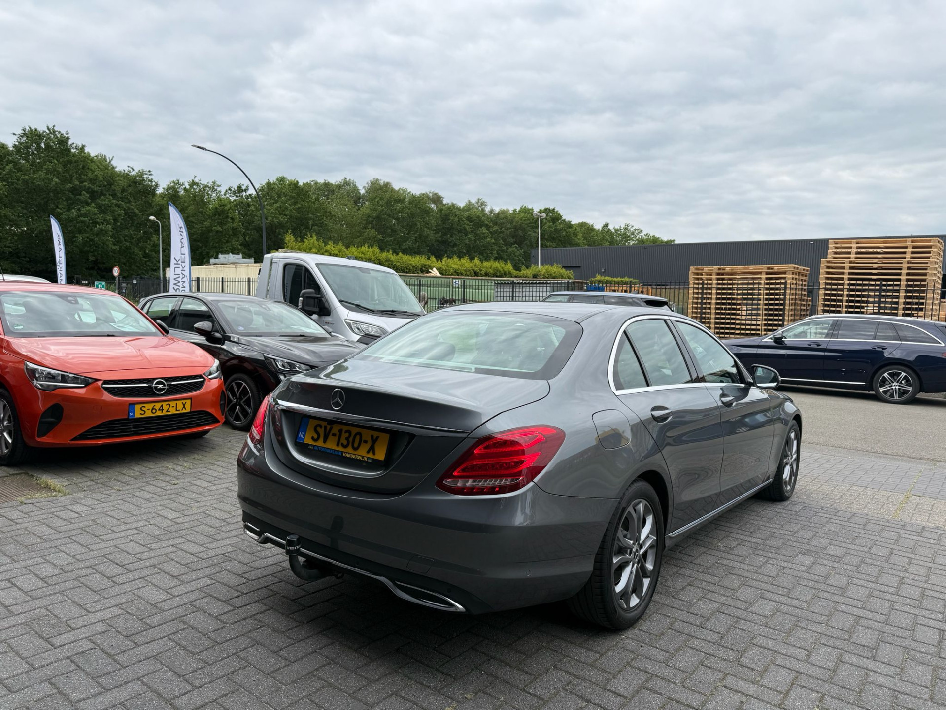 Foto van Mercedes-Benz C 180 D