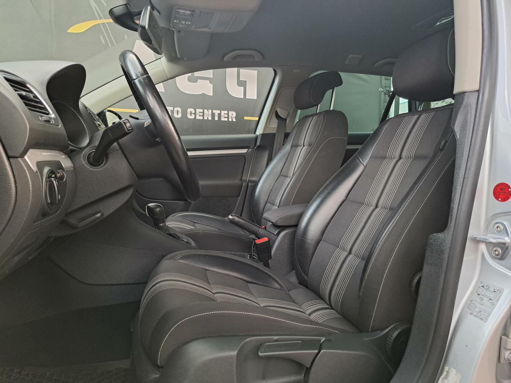 Foto van Volkswagen Golf Variant
