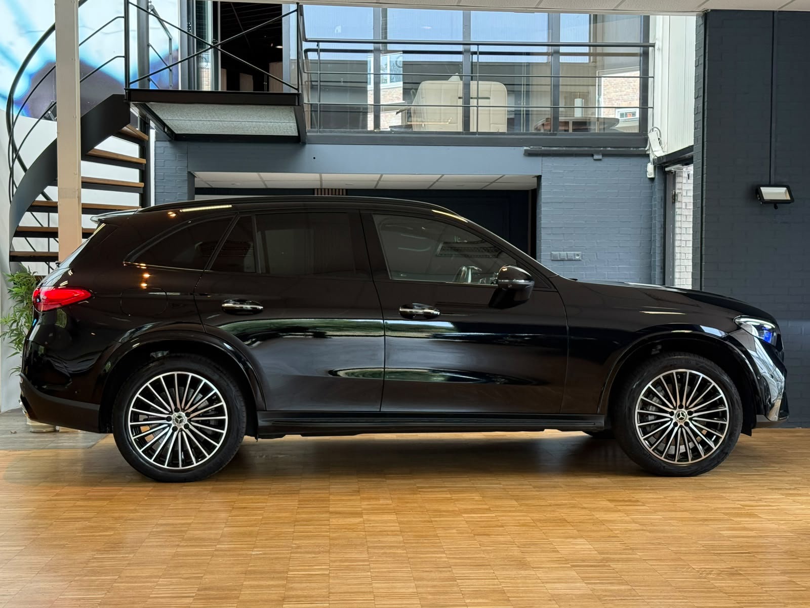 Foto van Mercedes-Benz GLC 400 E 4Matic