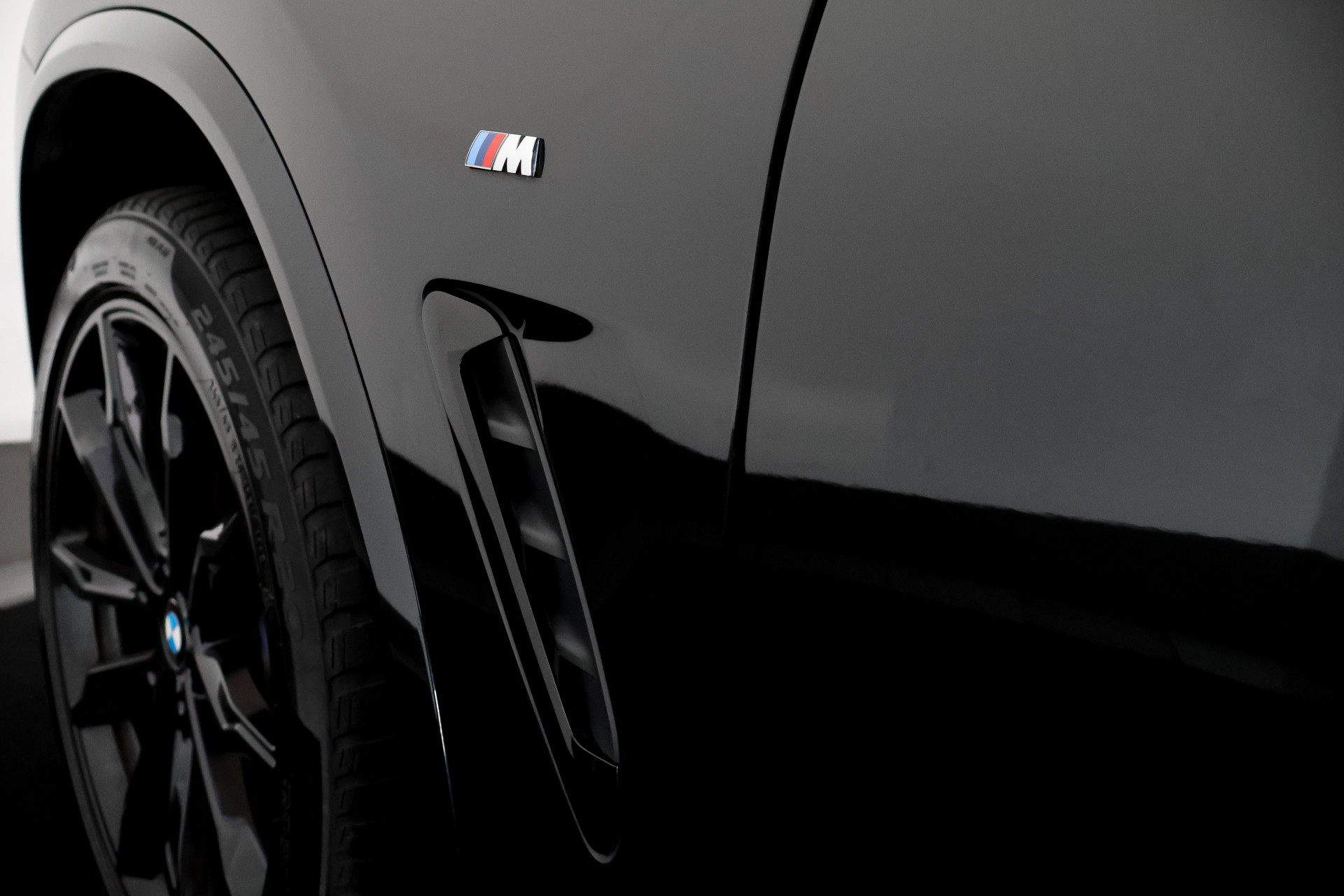 Foto van BMW X4 Xdrive30i