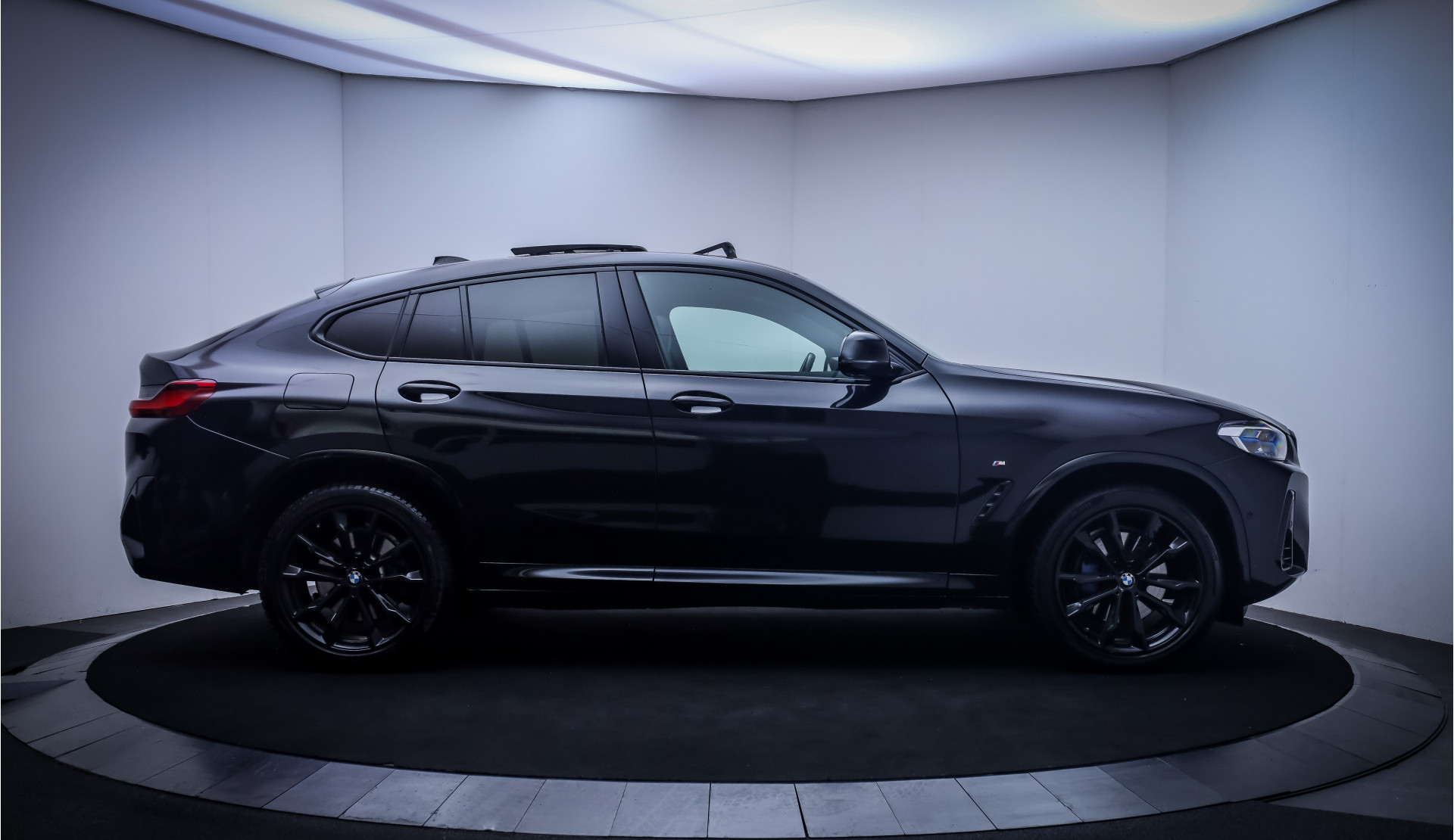 Foto van BMW X4 Xdrive30i