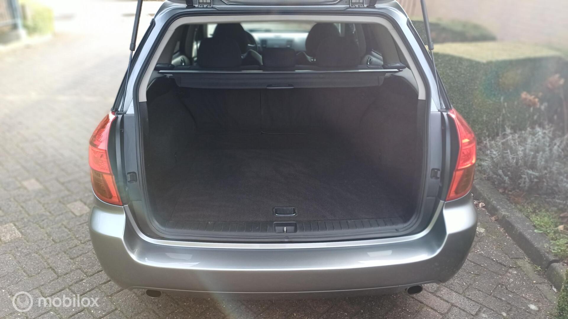 Foto van Subaru Legacy
