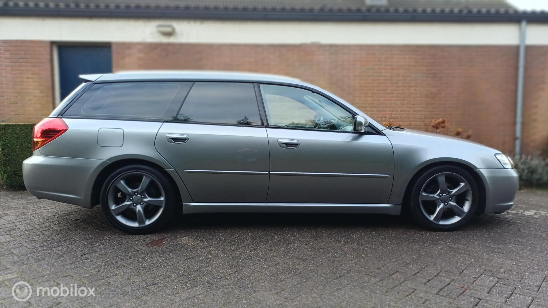 Foto van Subaru Legacy