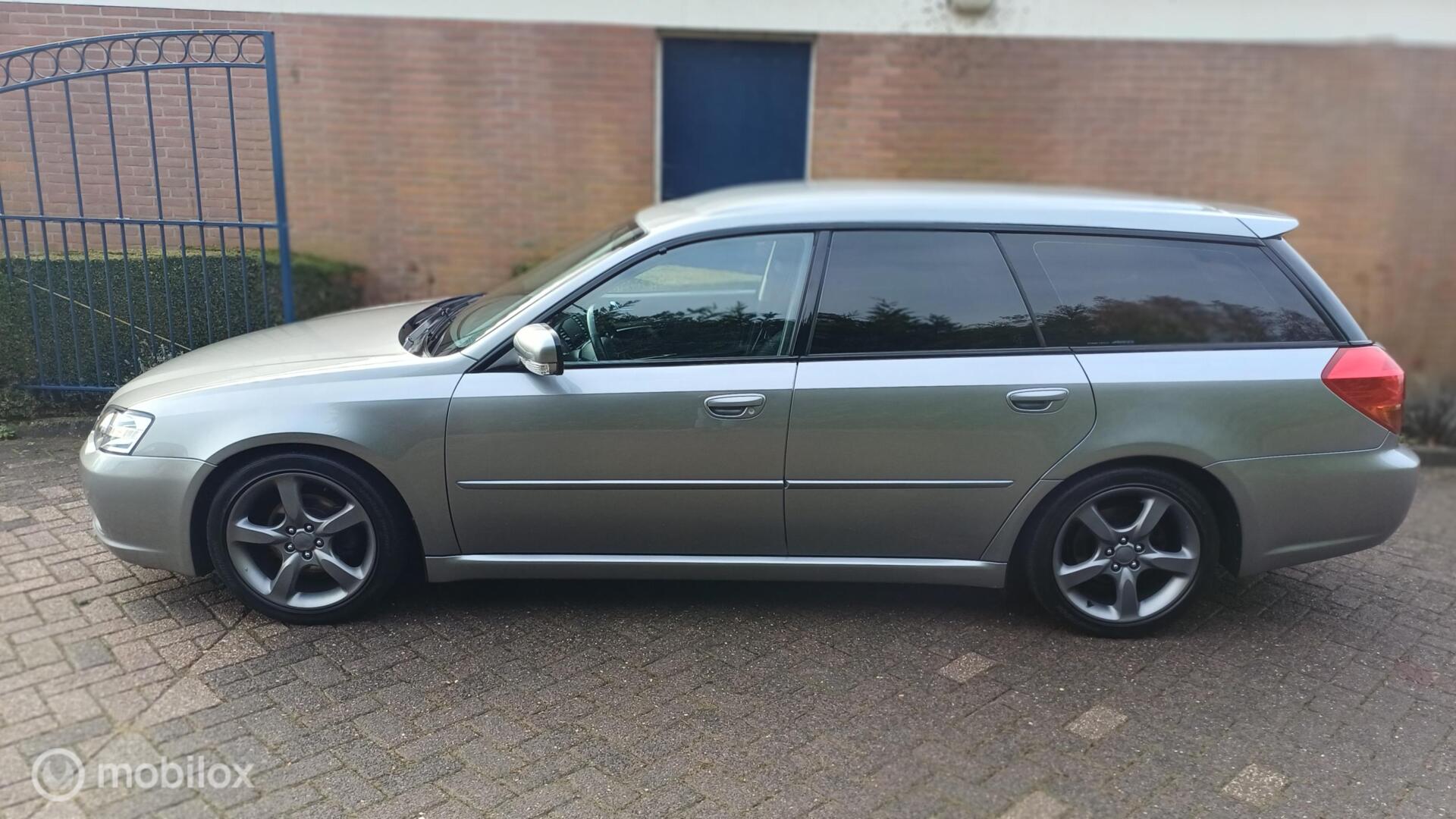 Foto van Subaru Legacy