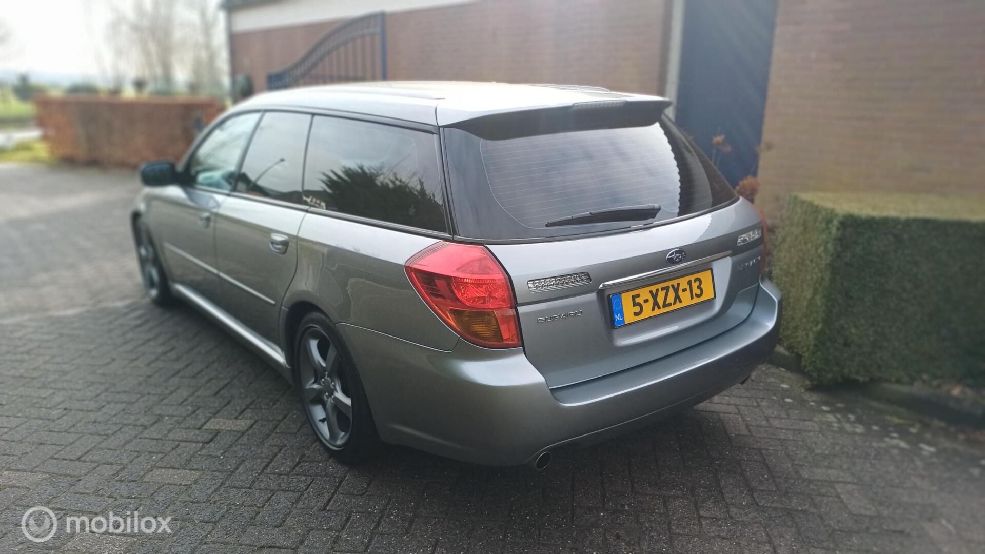 Foto van Subaru Legacy