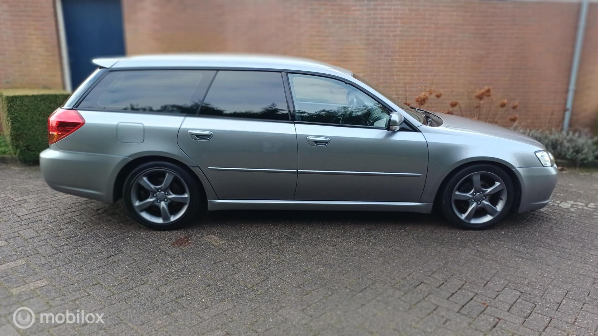 Foto van Subaru Legacy