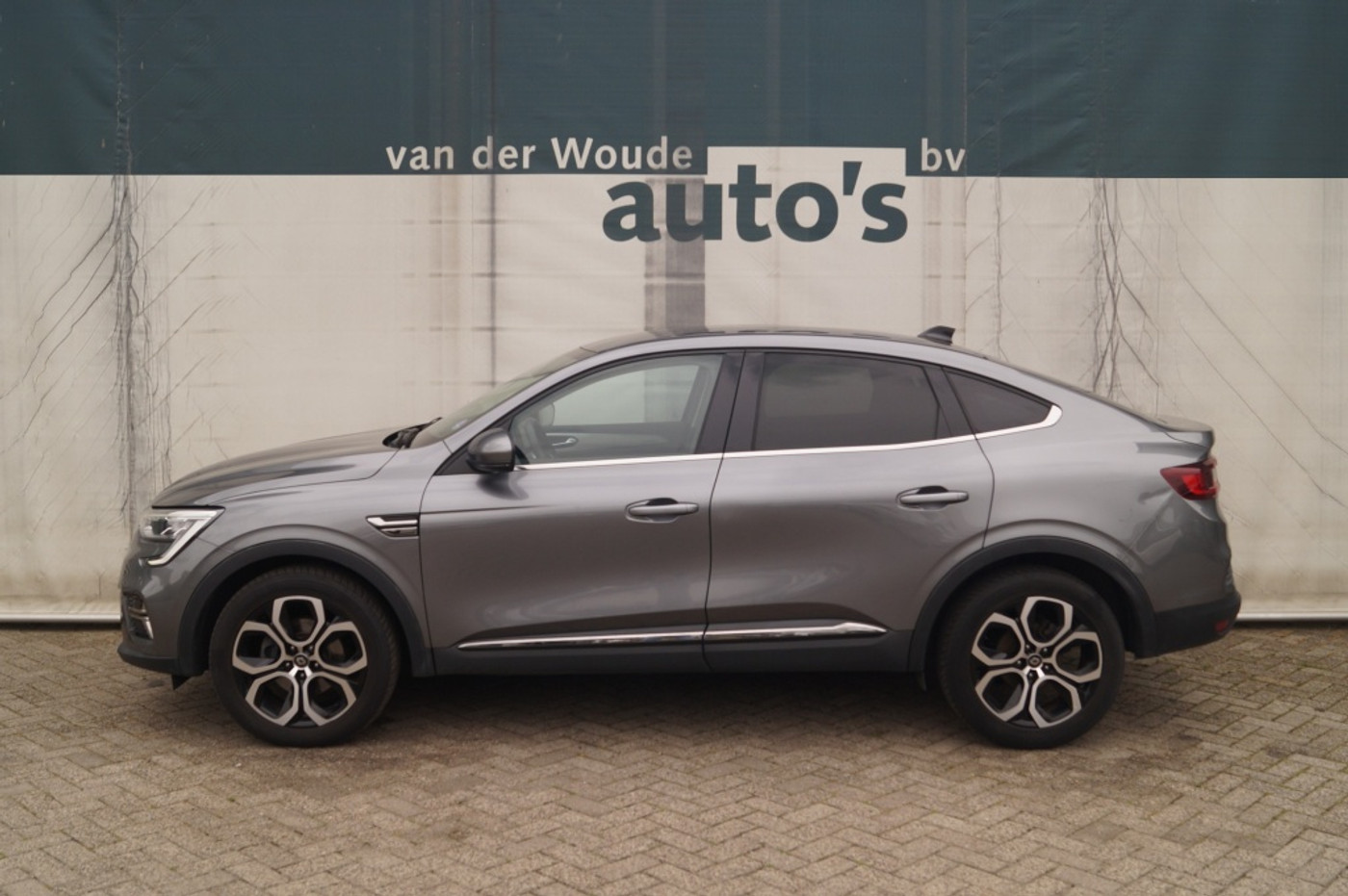 Renault Arkana E-tech 1.6 E-Tech Automaat Hybrid 145 Techno -SOH92%-NAVI-ECC- 2023 - voorkant