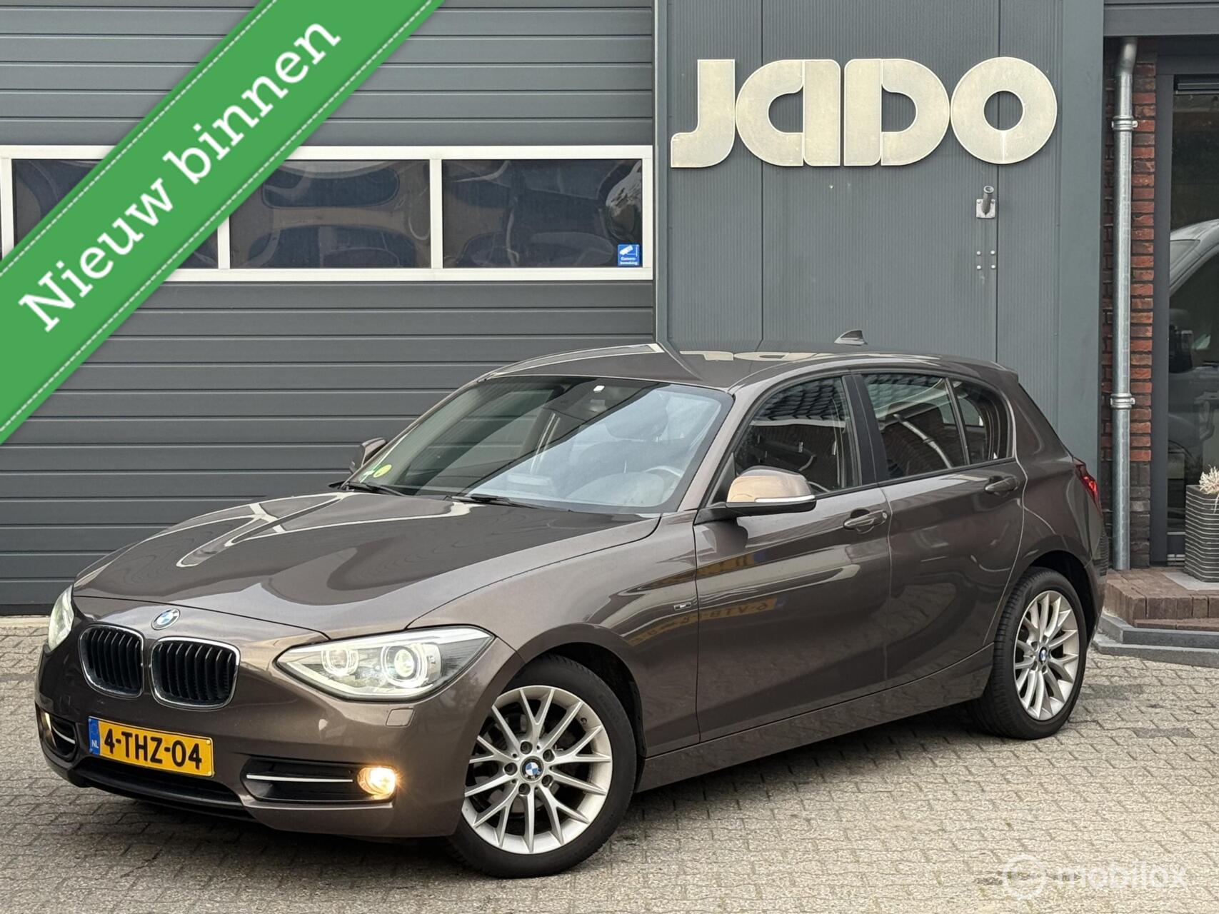 BMW 116d 116d Business Sport Line 2014 - voorkant