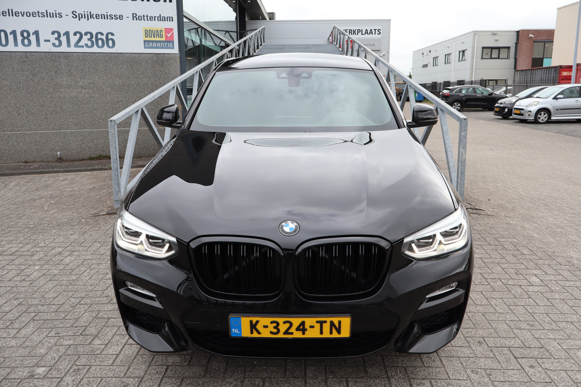 Foto van BMW X4 Xdrive20i