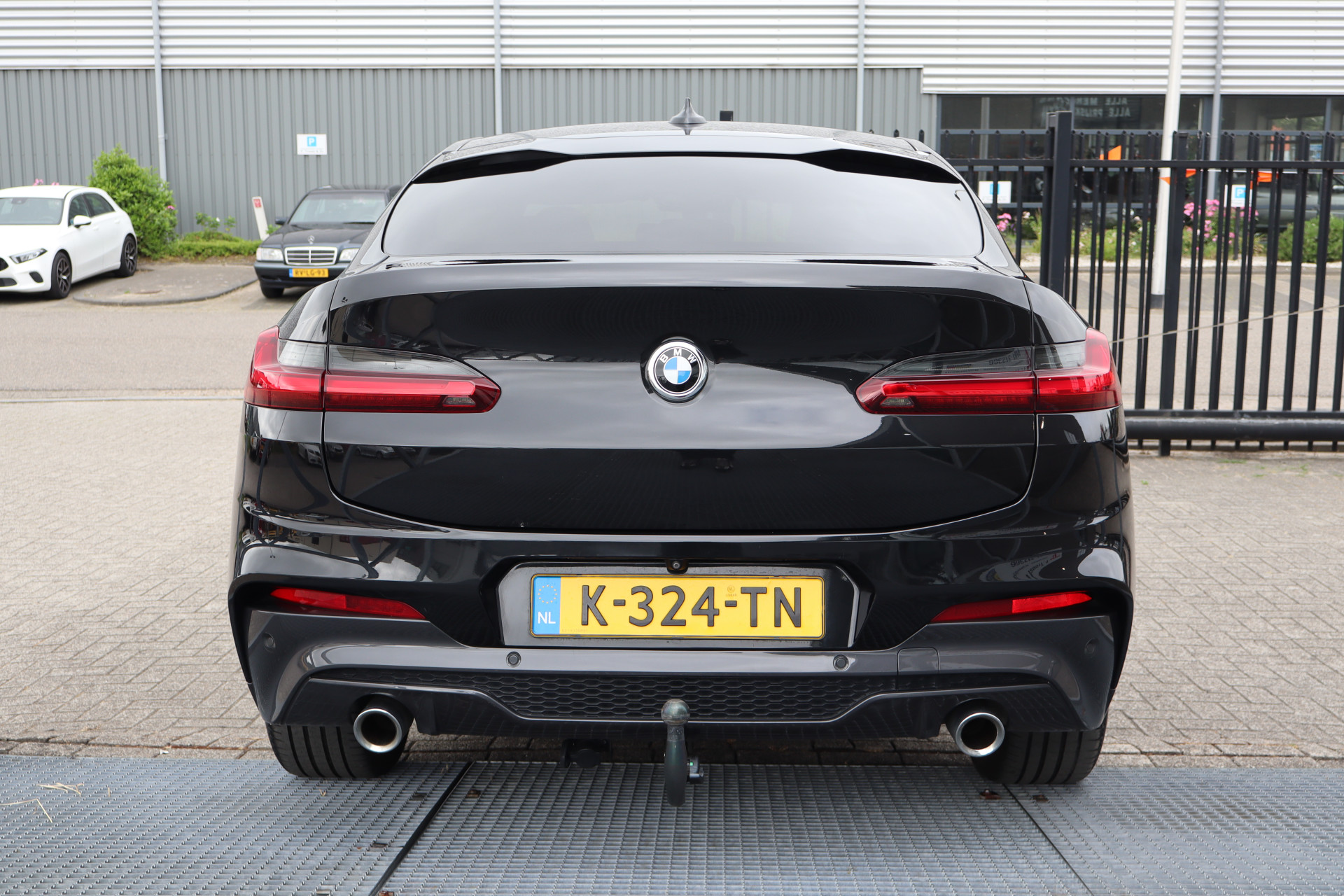 Foto van BMW X4 Xdrive20i