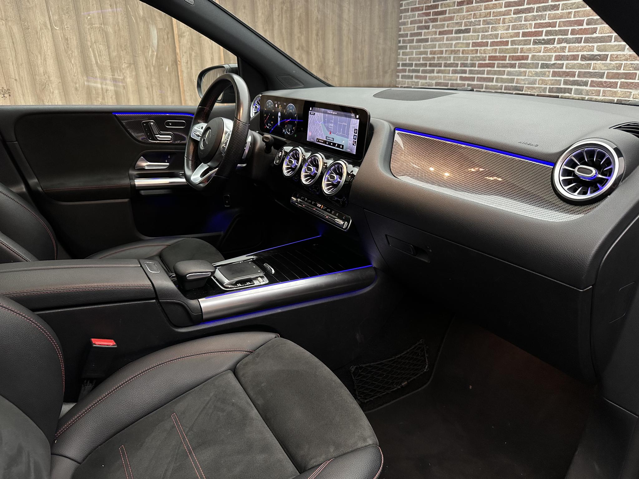 Foto van Mercedes-Benz B 220 4Matic