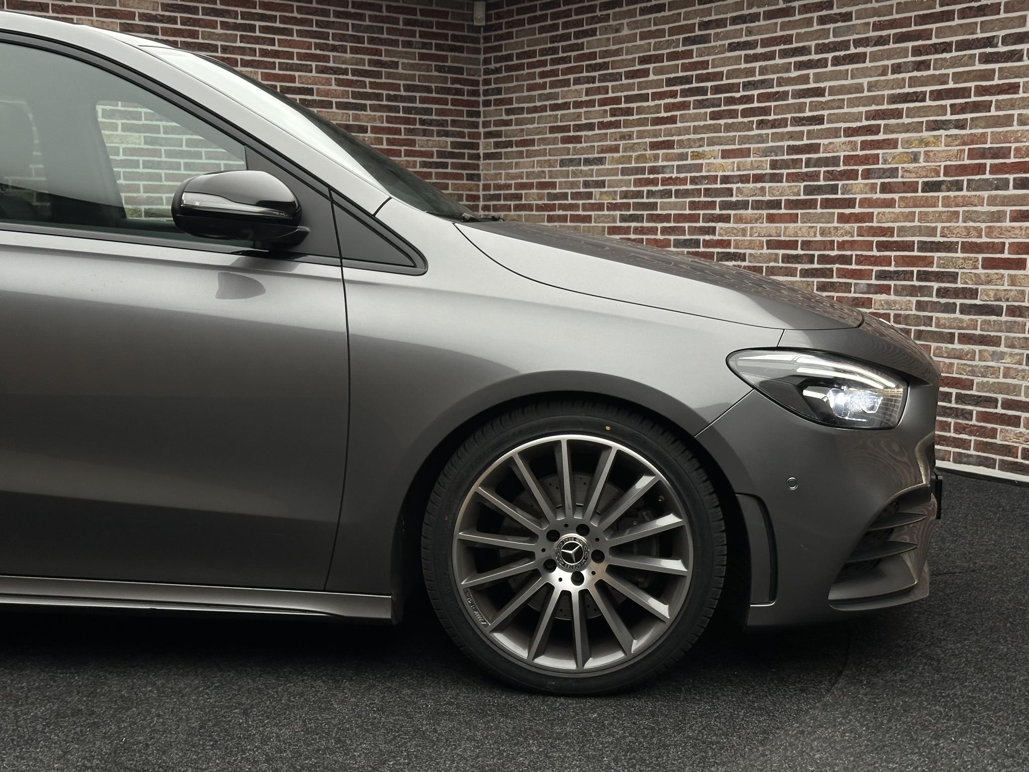 Foto van Mercedes-Benz B 220 4Matic