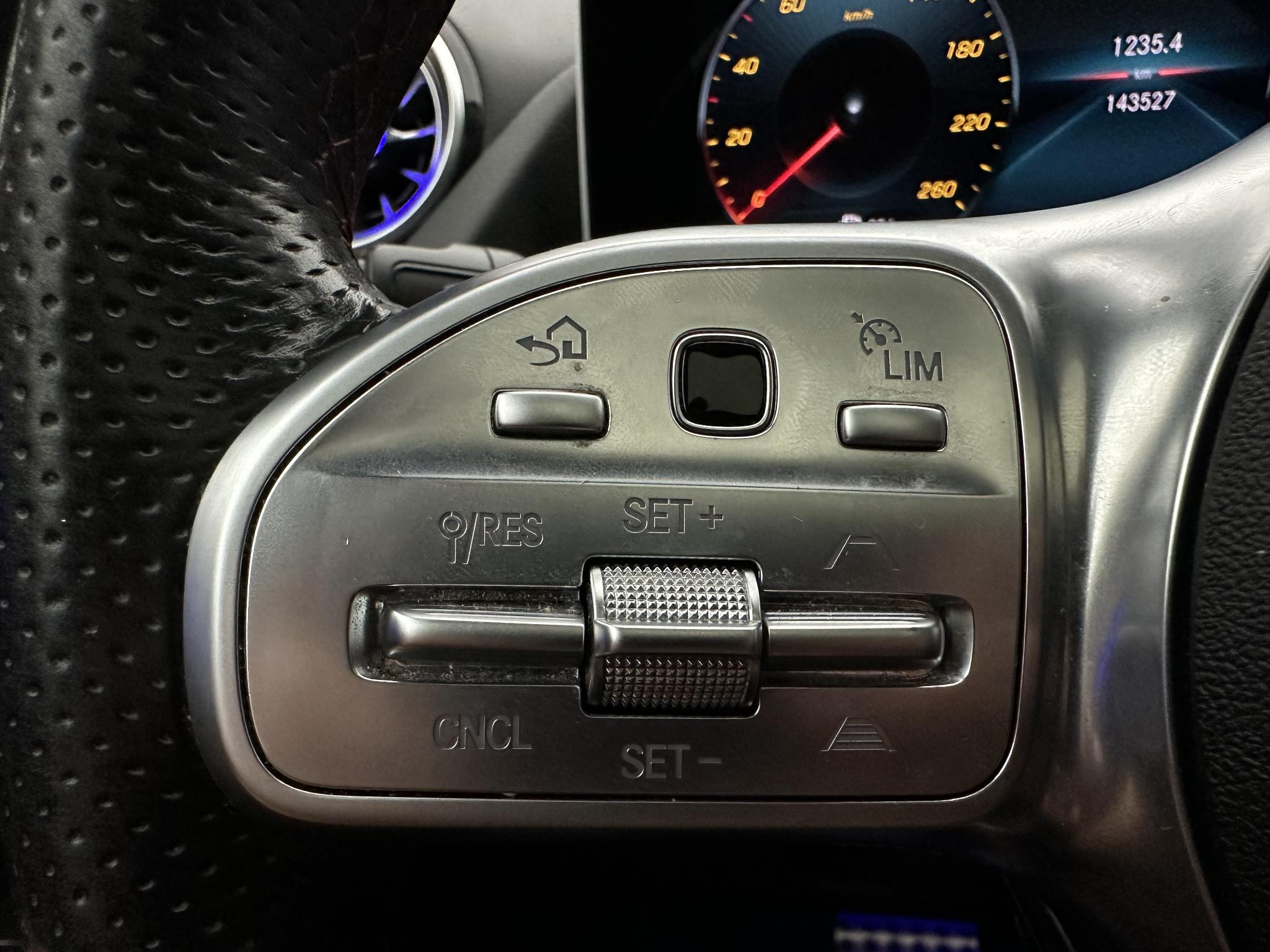 Foto van Mercedes-Benz B 220 4Matic