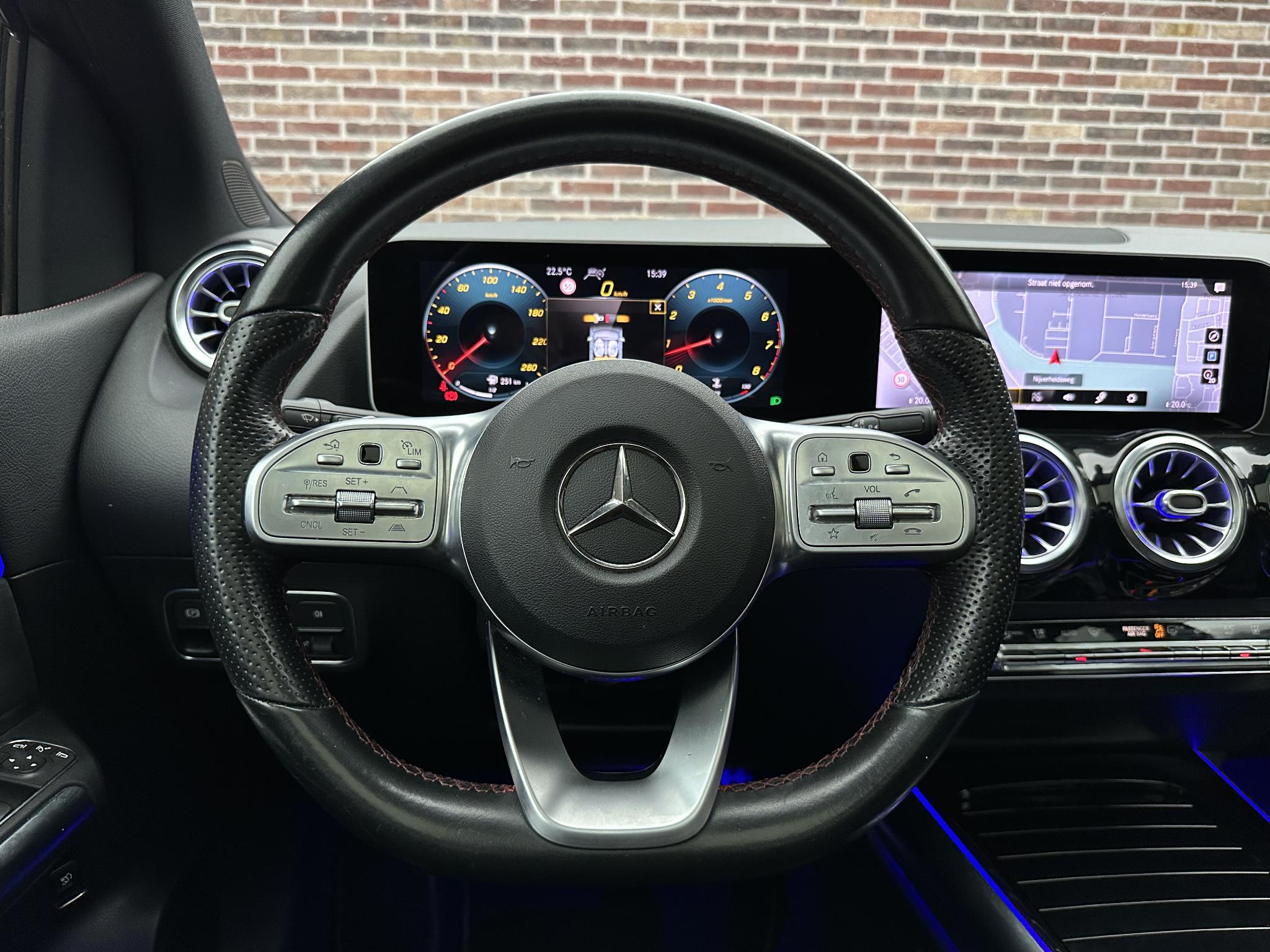 Foto van Mercedes-Benz B 220 4Matic