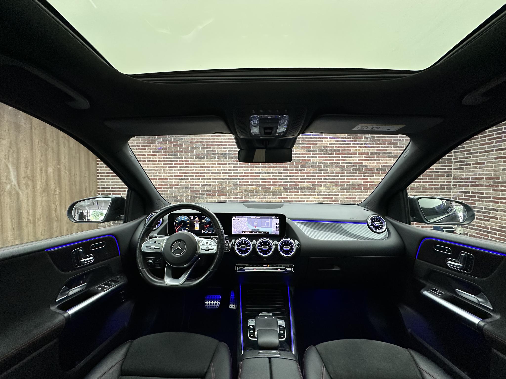 Foto van Mercedes-Benz B 220 4Matic