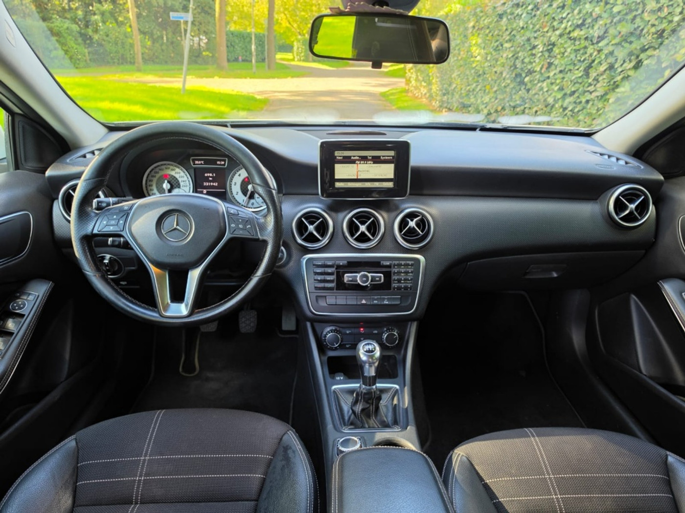 Foto van Mercedes-Benz A 180