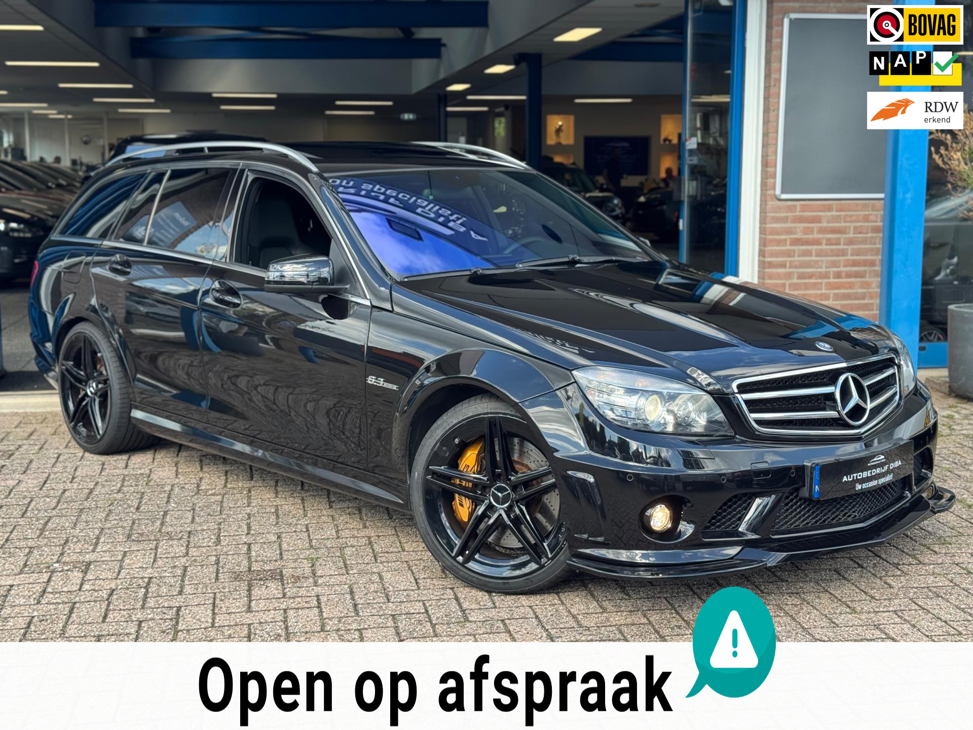 Mercedes-Benz C 63 AMG AMG 63 2009 ZWART Youngtimer! 2009 - voorkant