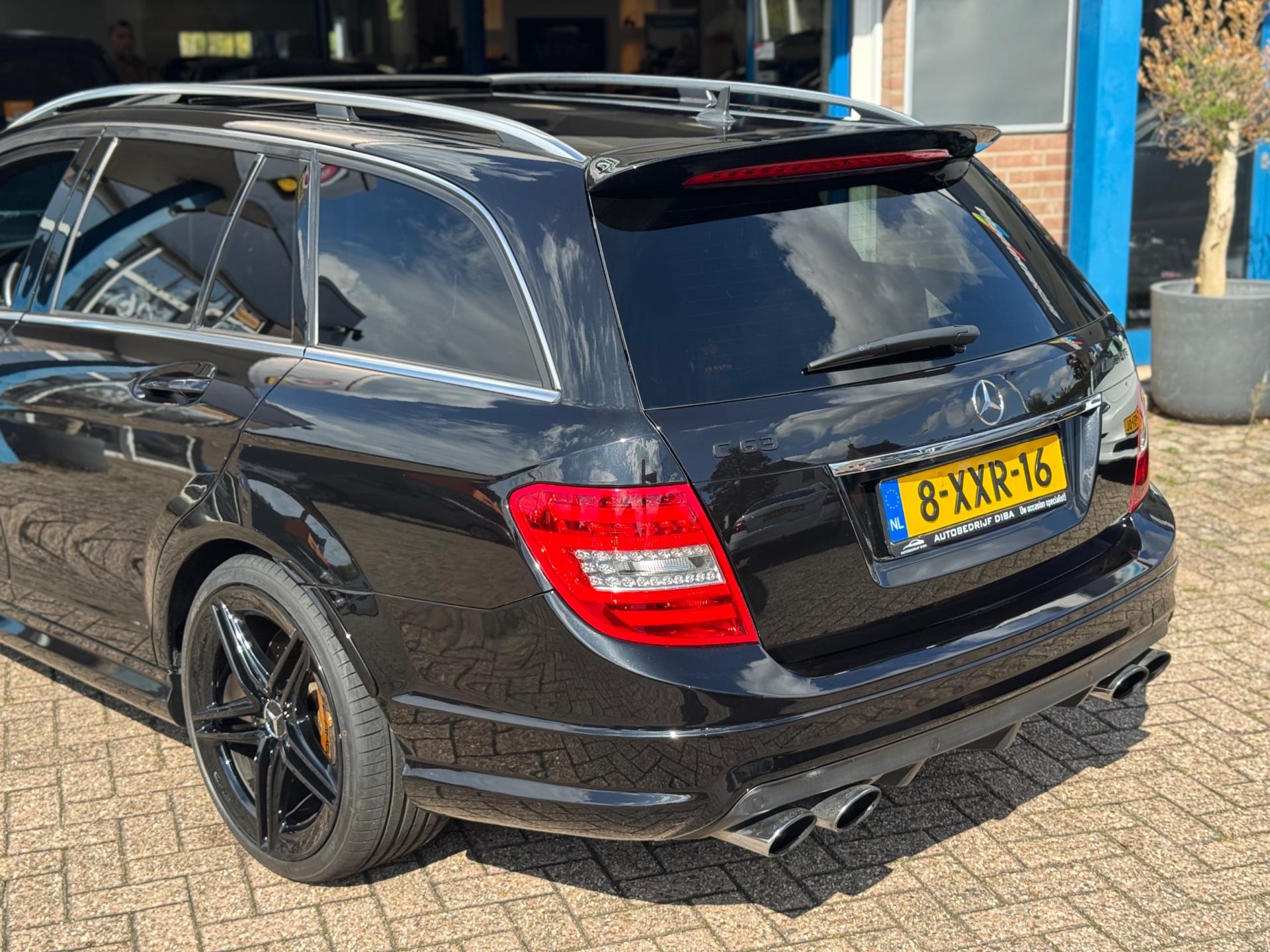 Foto van Mercedes-Benz C 63 AMG