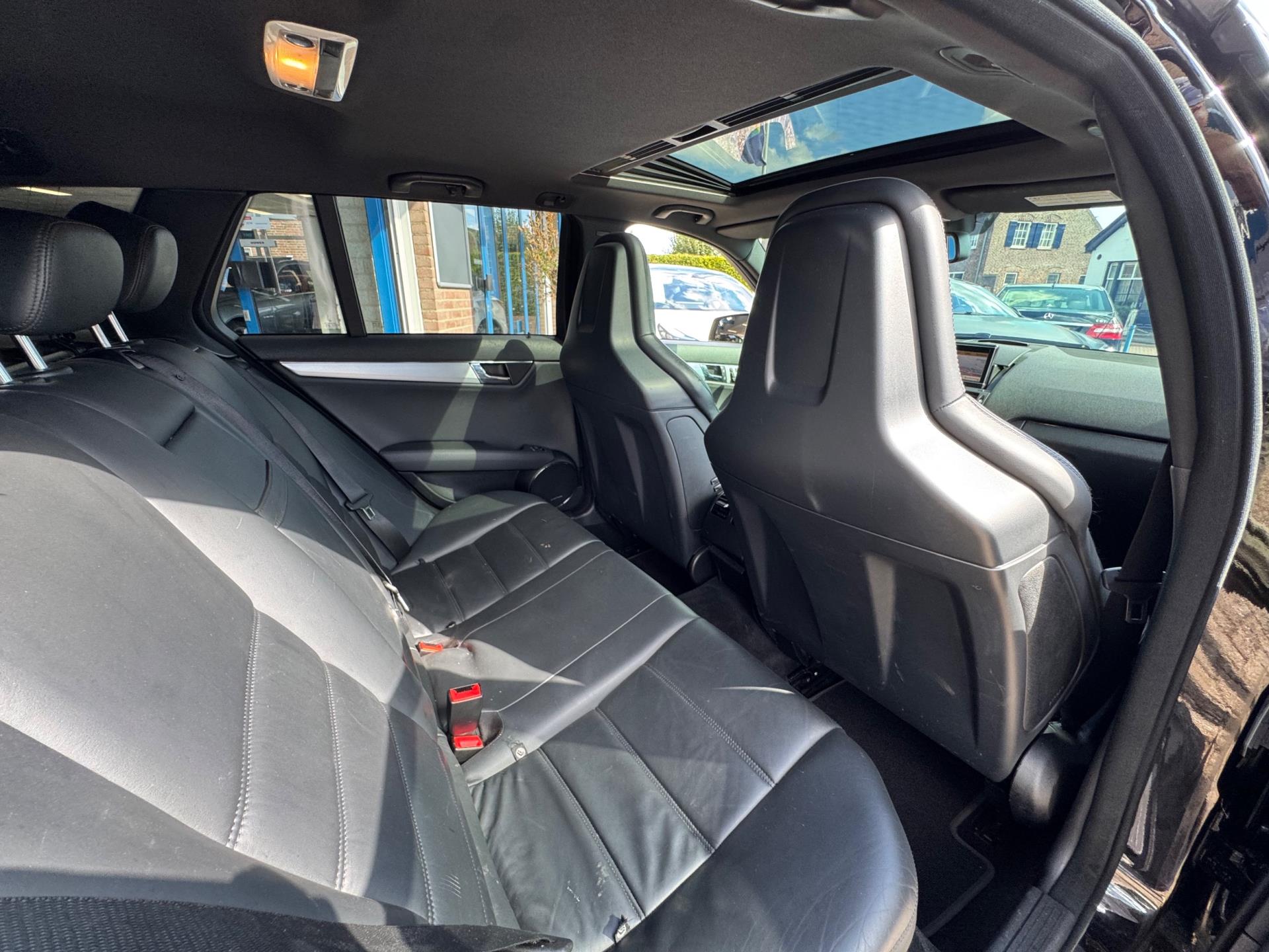 Foto van Mercedes-Benz C 63 AMG