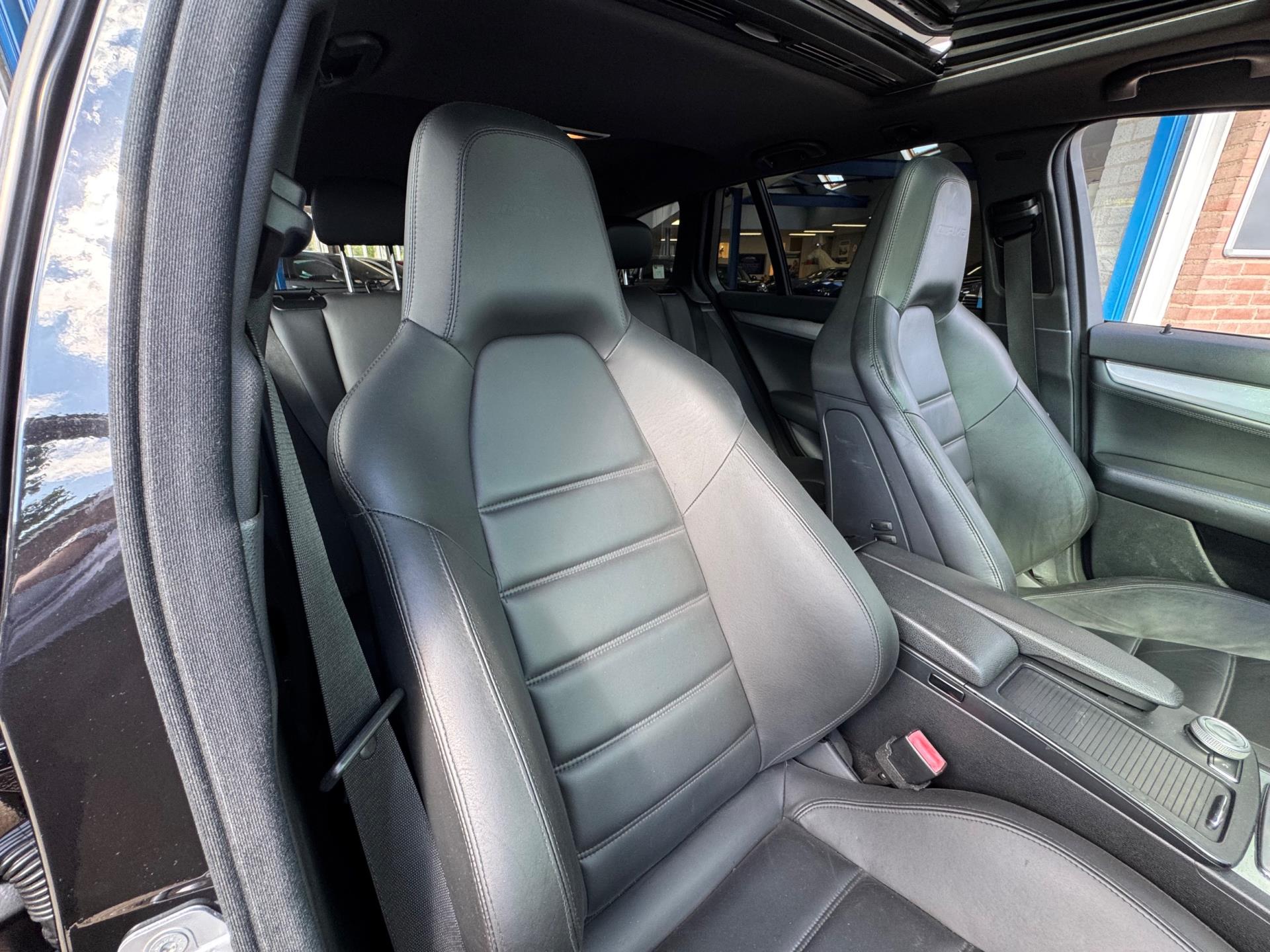 Foto van Mercedes-Benz C 63 AMG