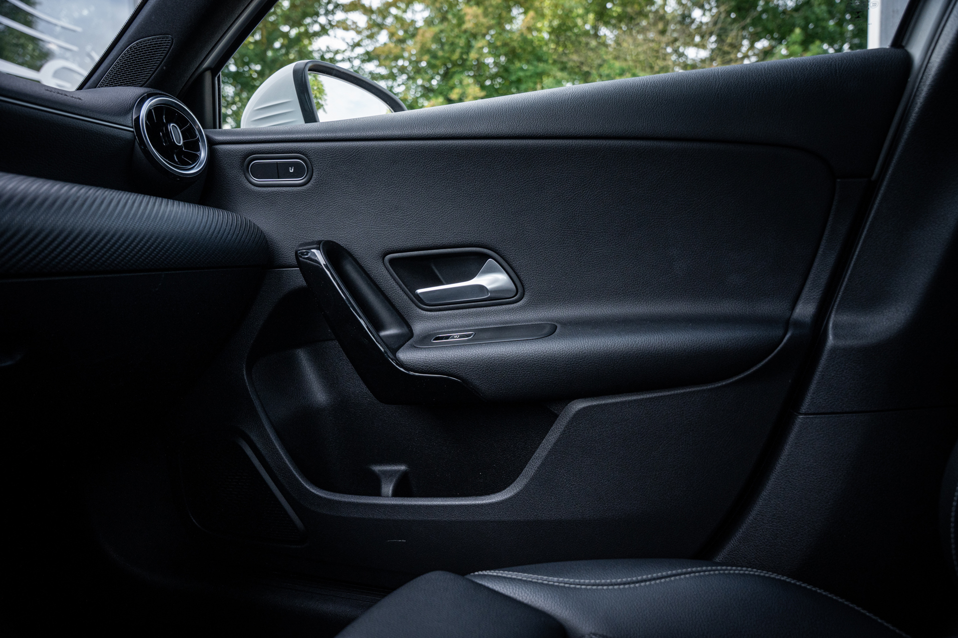 Foto van Mercedes-Benz A 180