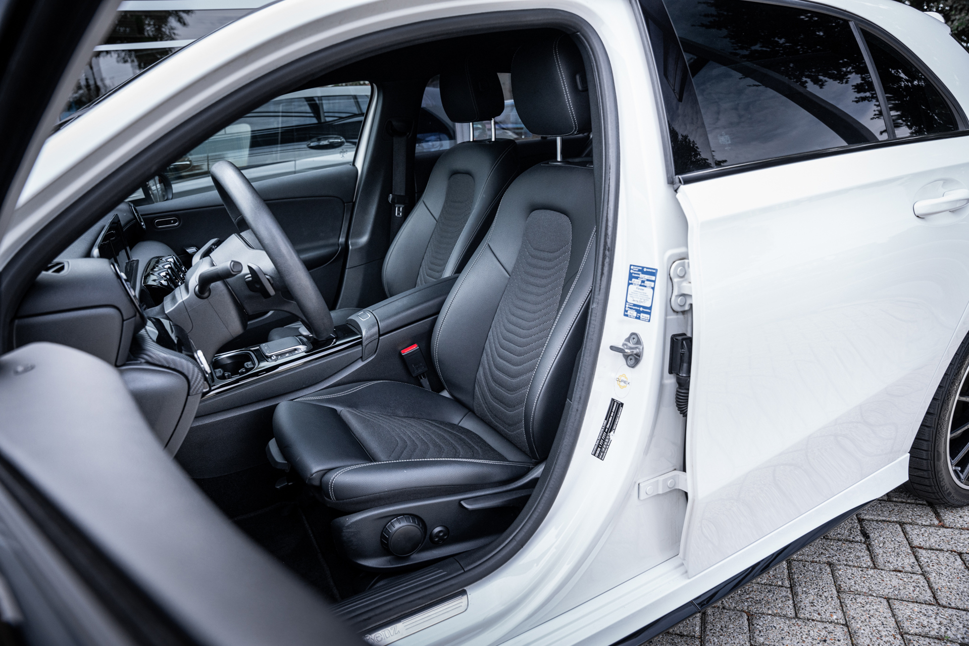 Foto van Mercedes-Benz A 180