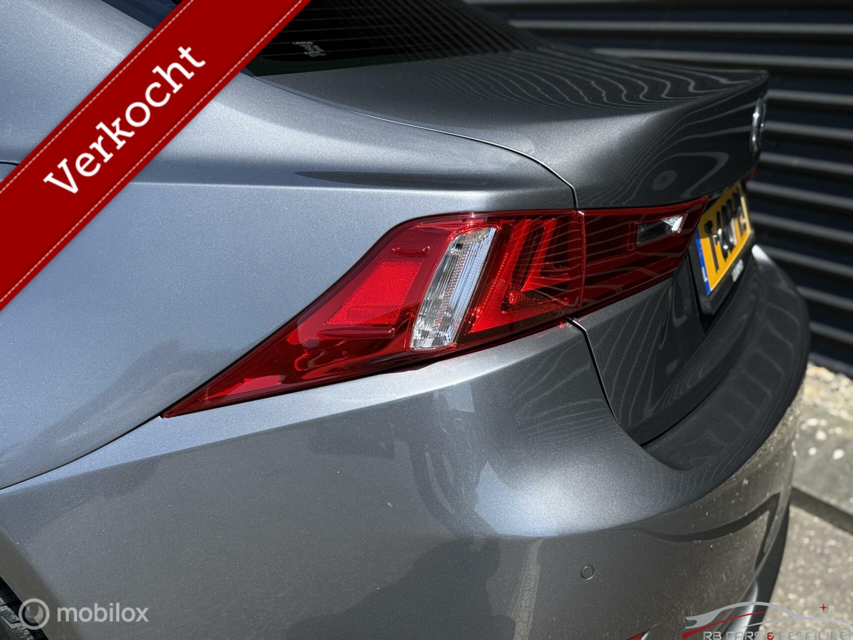 Foto van Lexus Is