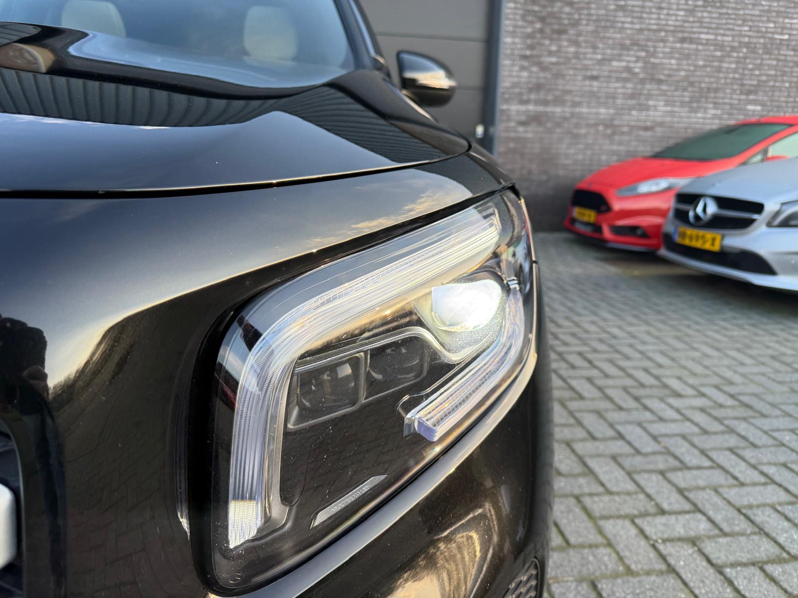Foto van Mercedes-Benz GLB 250 4Matic