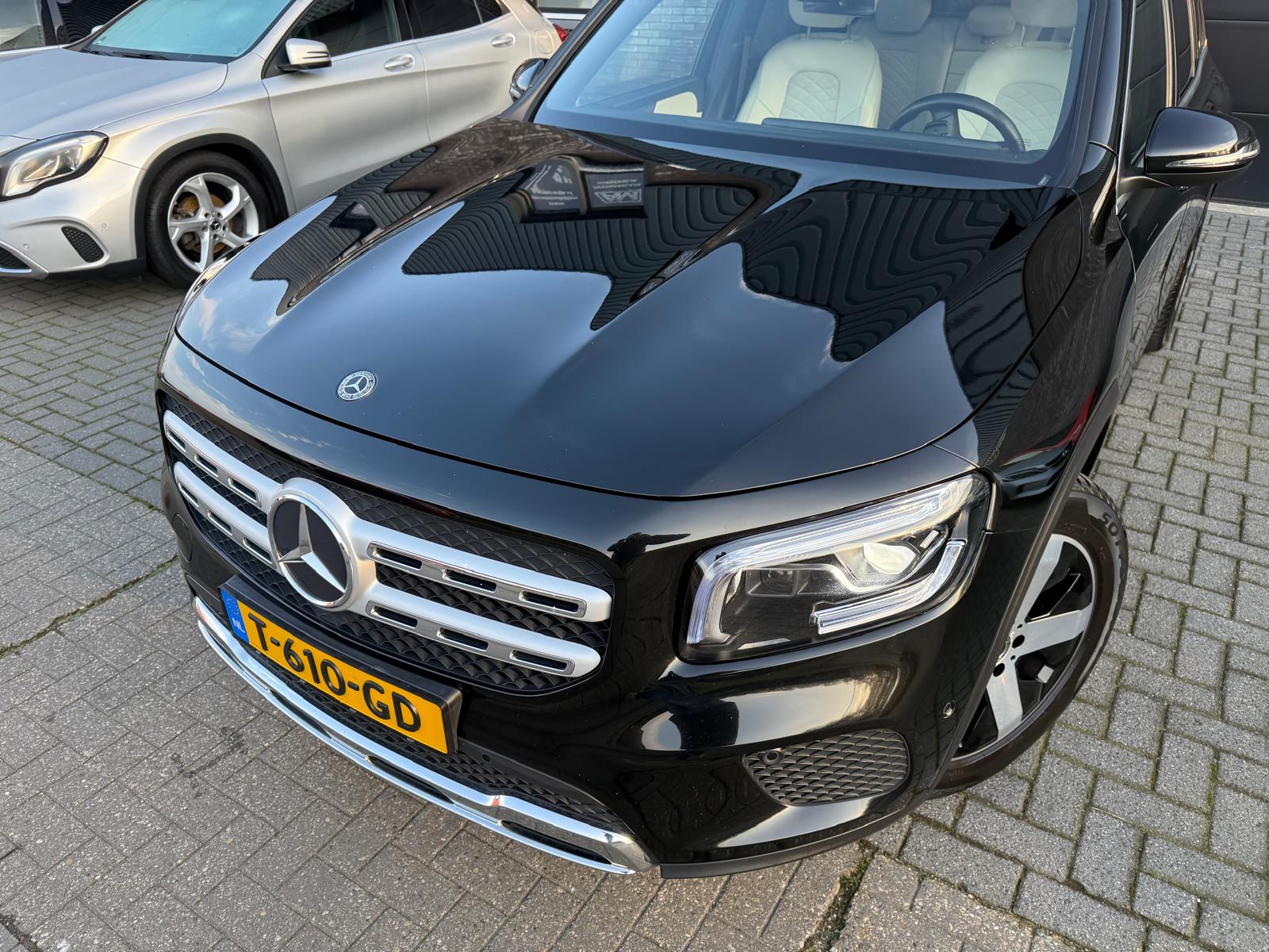Foto van Mercedes-Benz GLB 250 4Matic