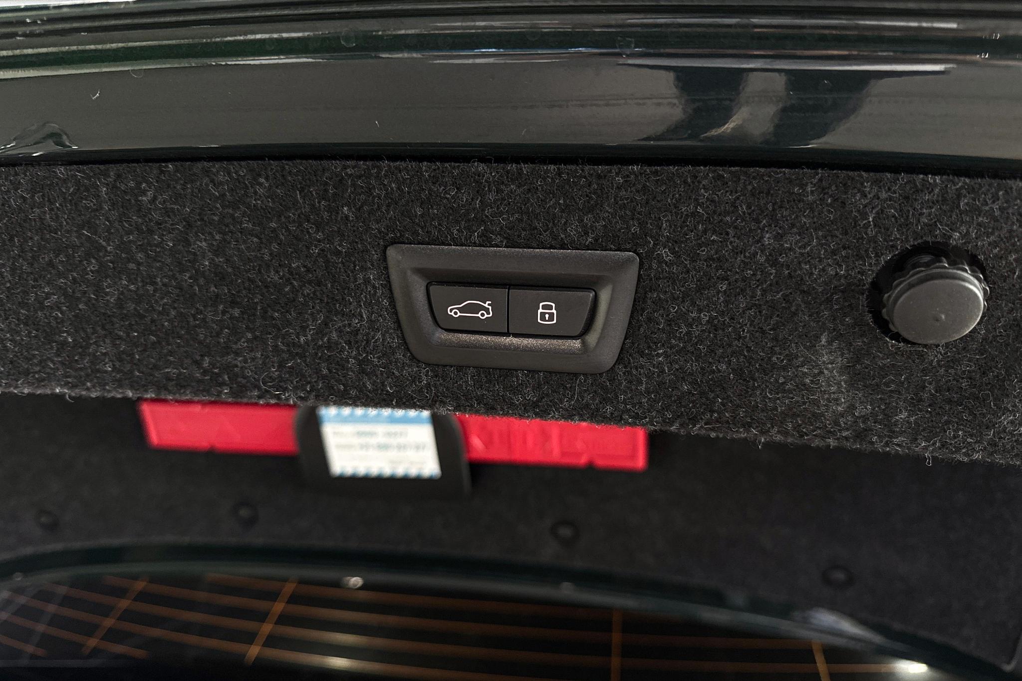 Foto van BMW 530e
