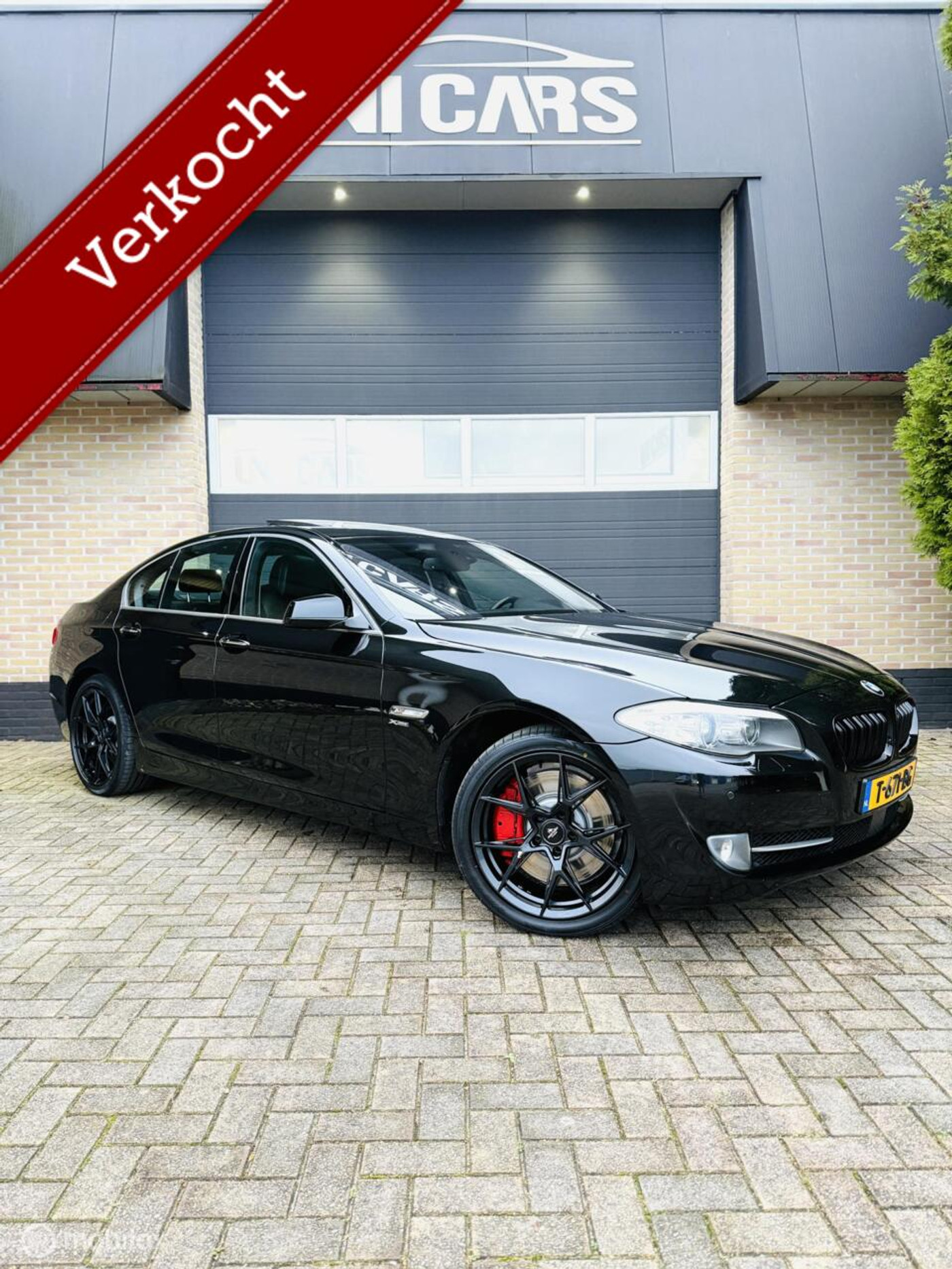 BMW 550i xDrive 550xi High Executive|408 PK|Opendak|Head Up|LM19 2012 - voorkant