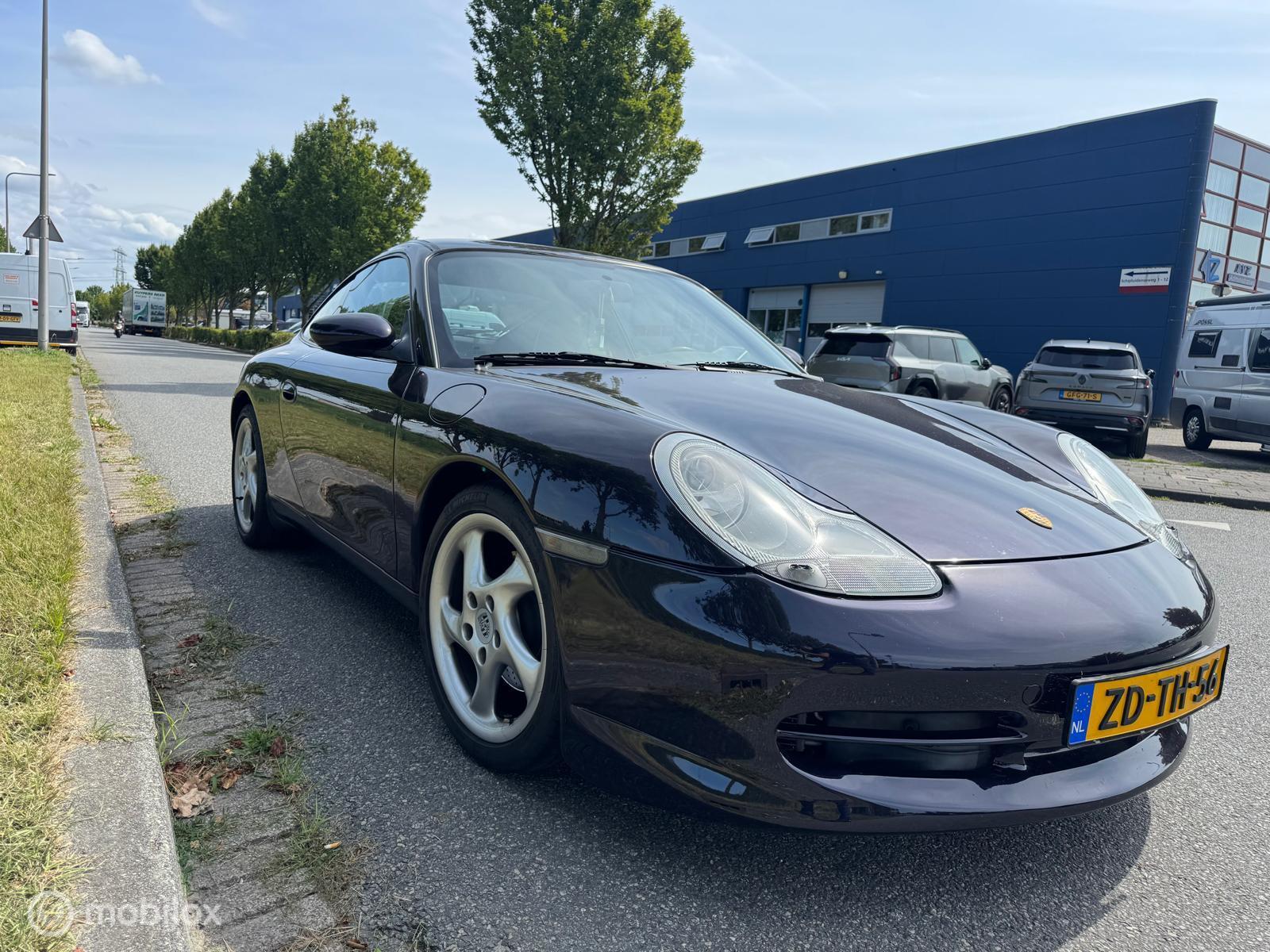 Foto van Porsche 911 Carrera