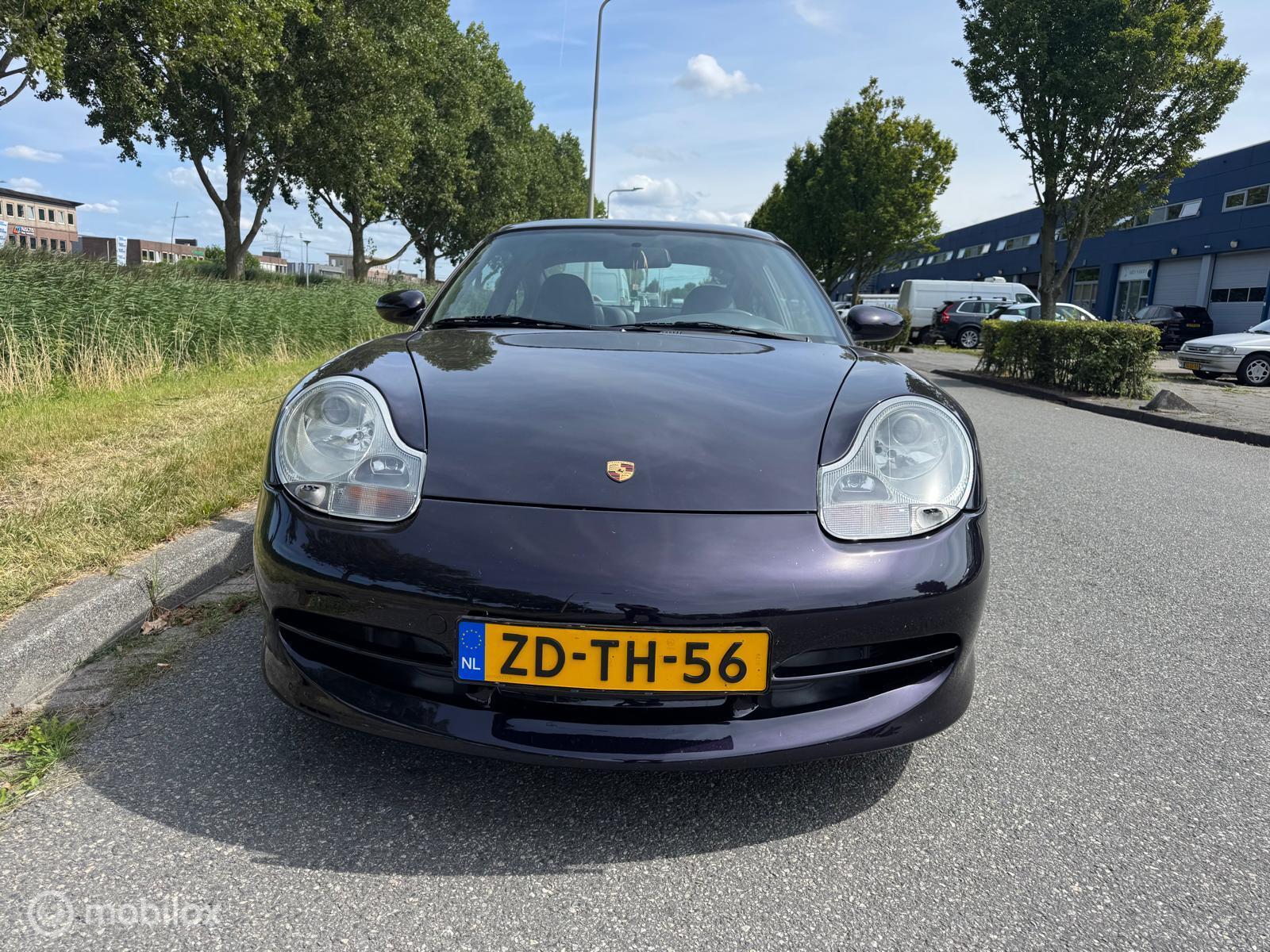 Foto van Porsche 911 Carrera
