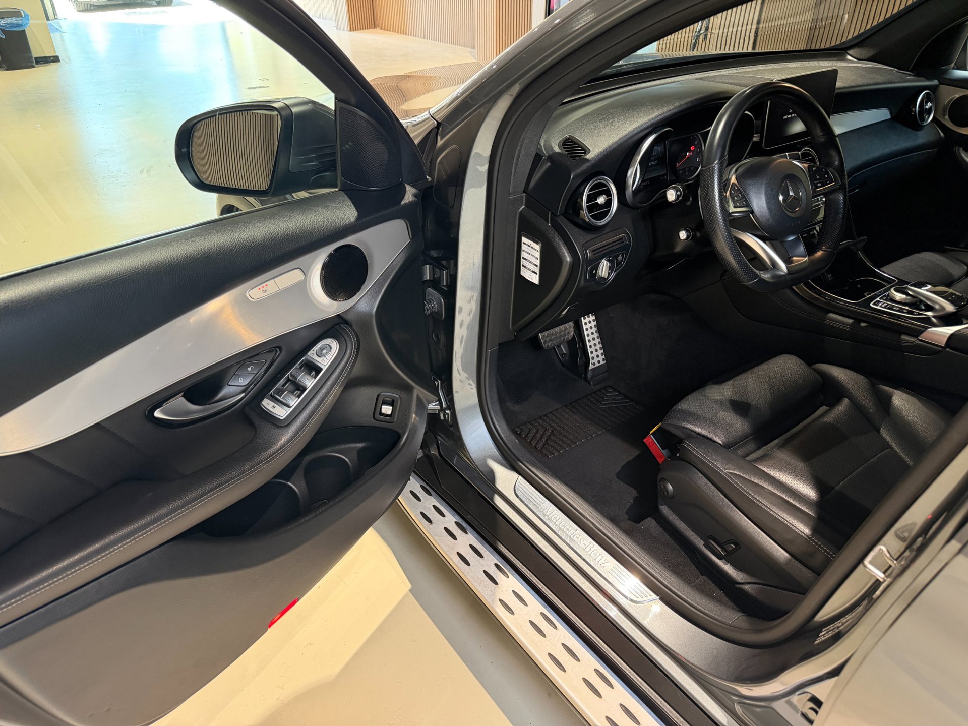 Foto van Mercedes-Benz GLC 250 4Matic
