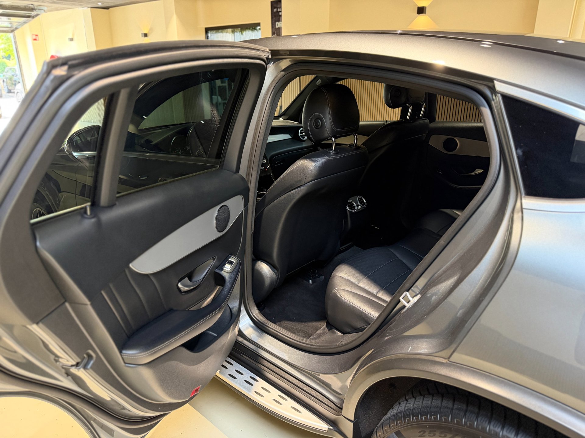 Foto van Mercedes-Benz GLC 250 4Matic