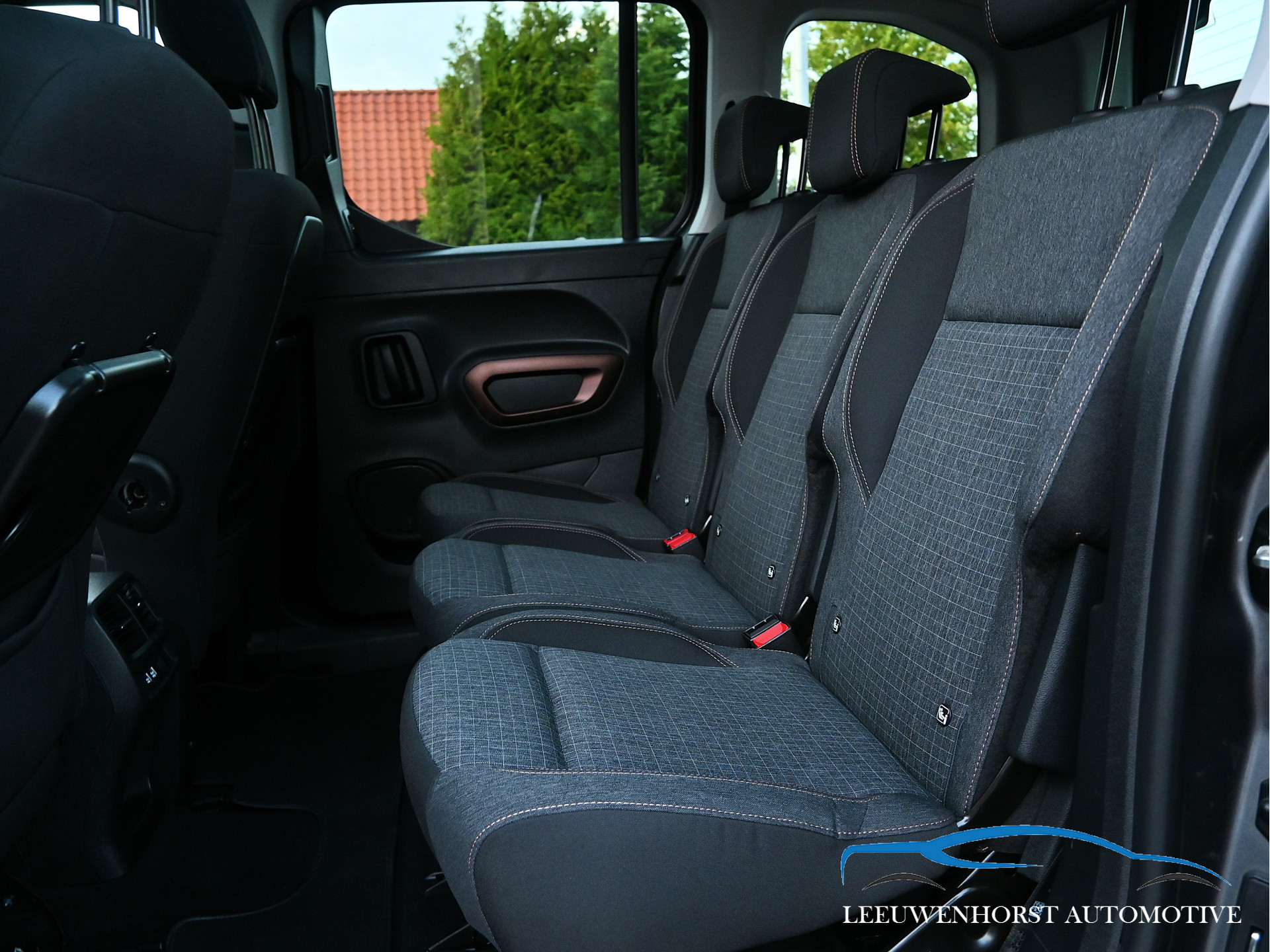 Foto van Peugeot Rifter