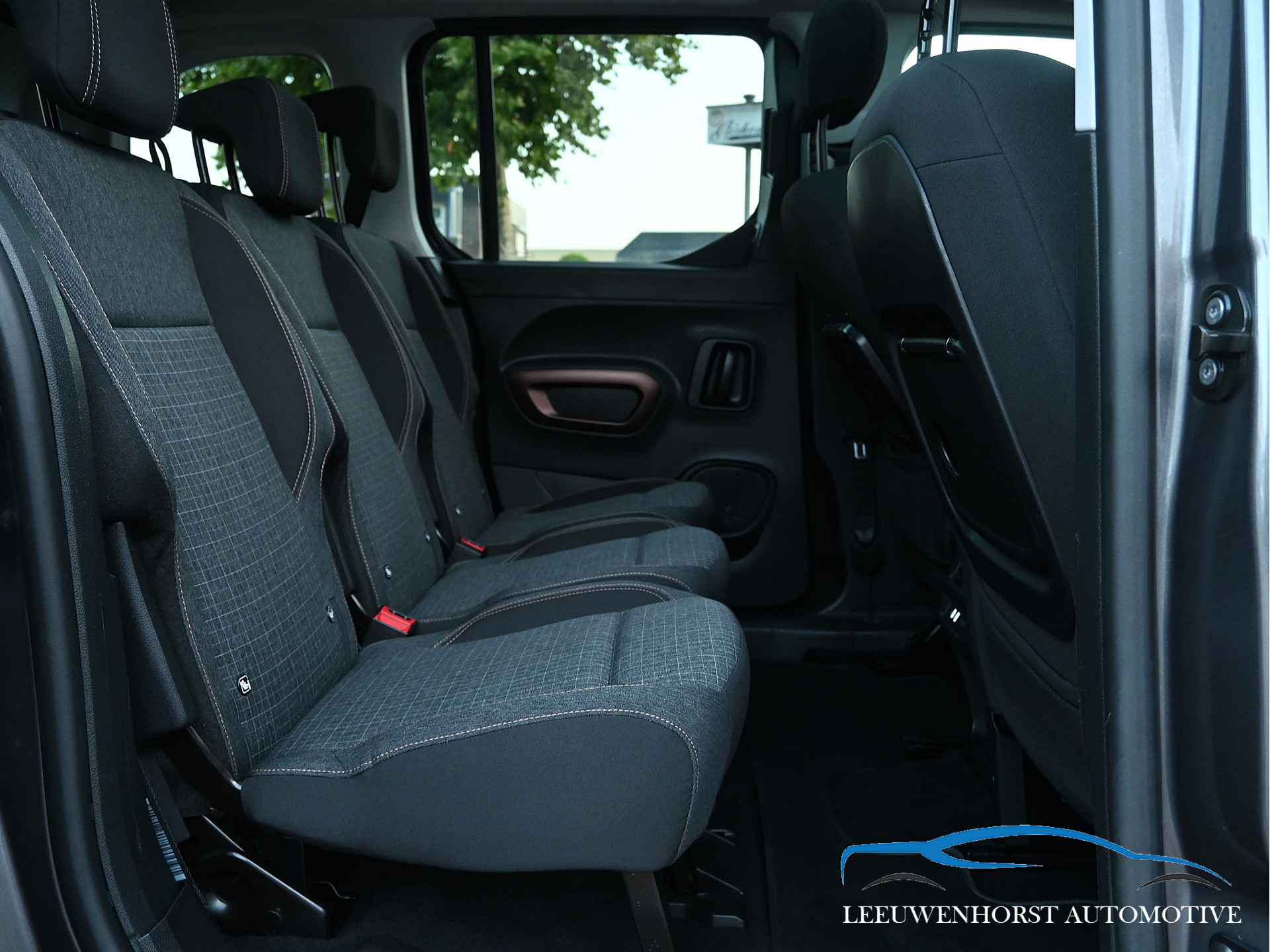 Foto van Peugeot Rifter