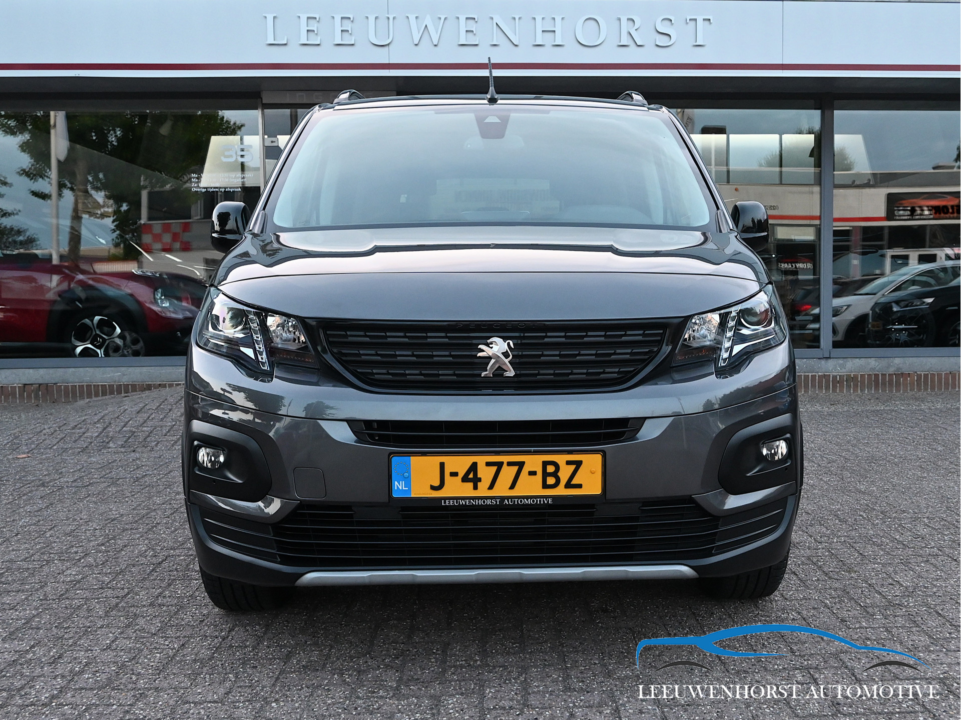 Foto van Peugeot Rifter