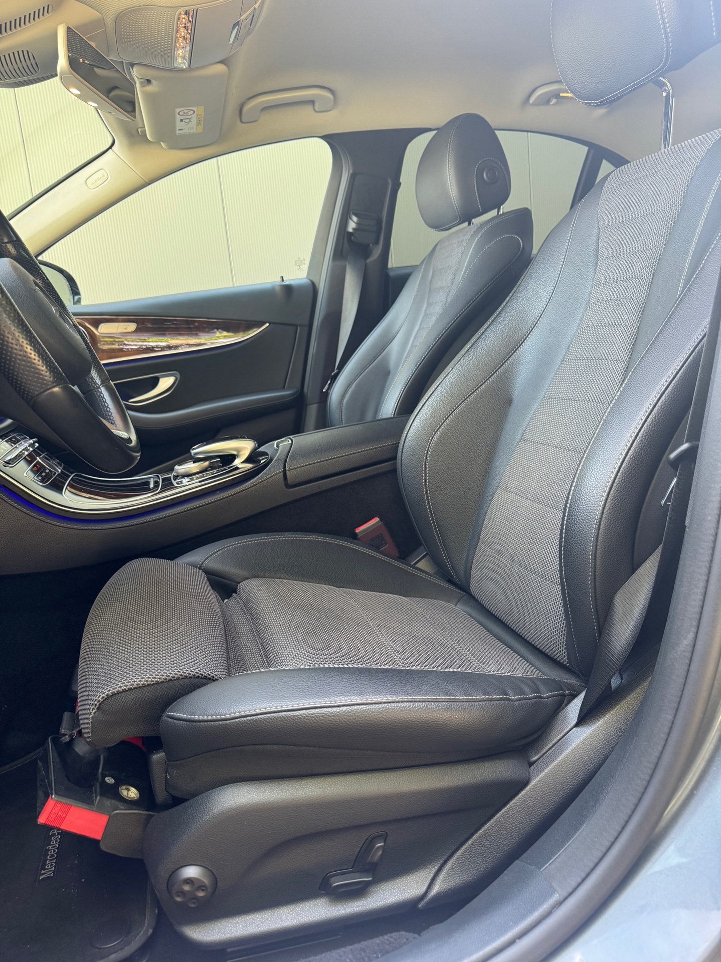 Foto van Mercedes-Benz E 350 E