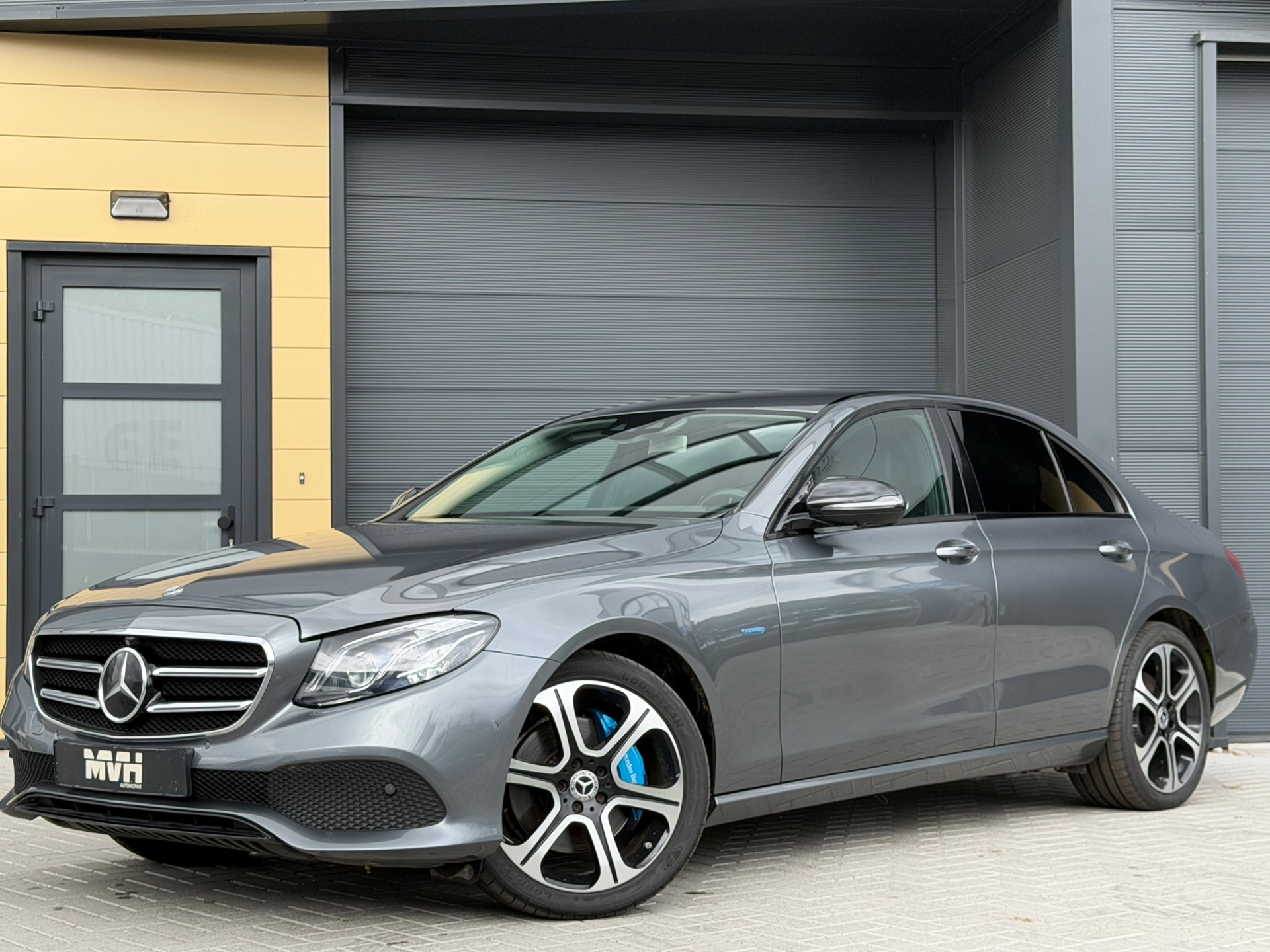 Foto van Mercedes-Benz E 350 E