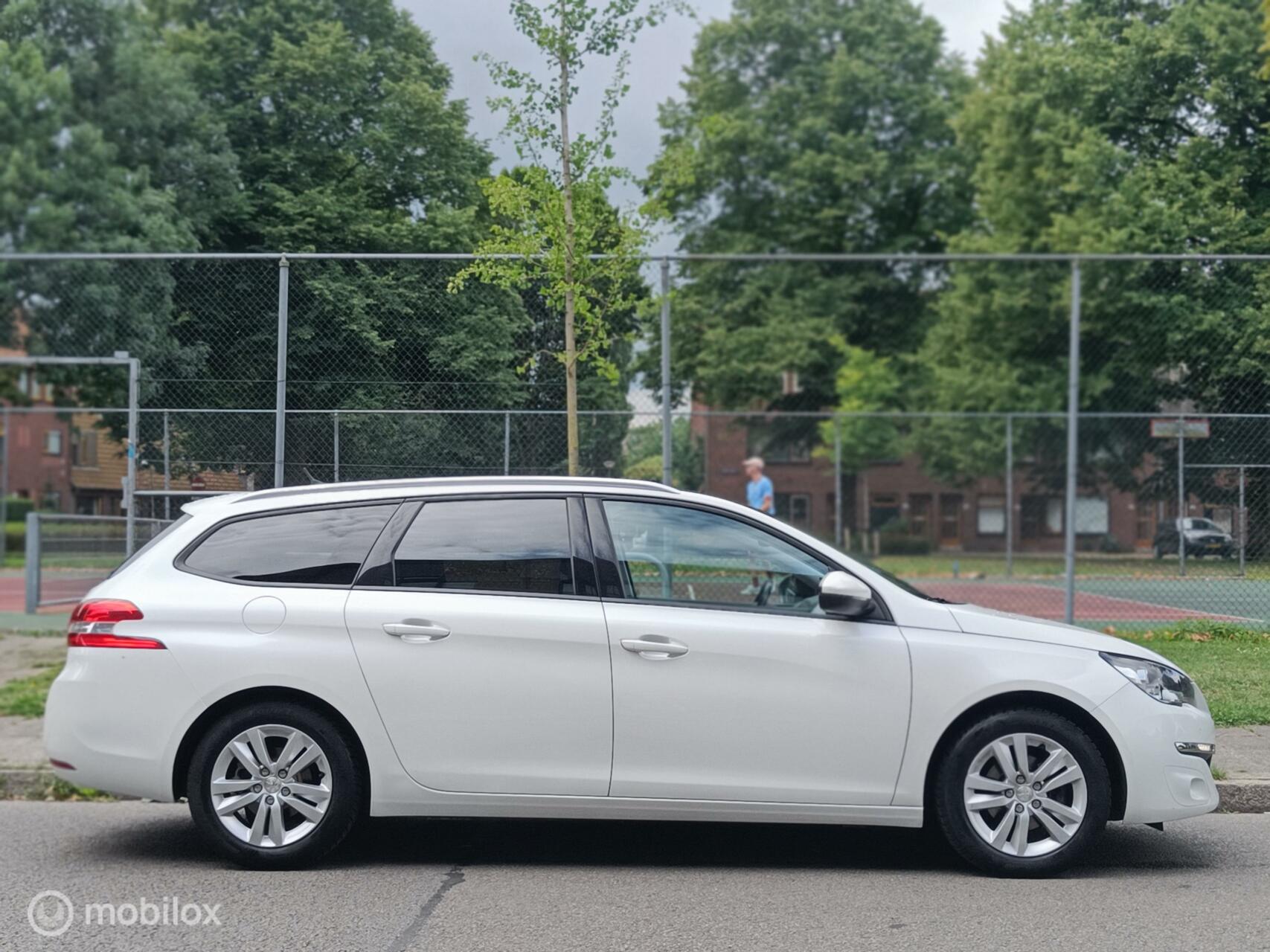 Foto van Peugeot 308 SW