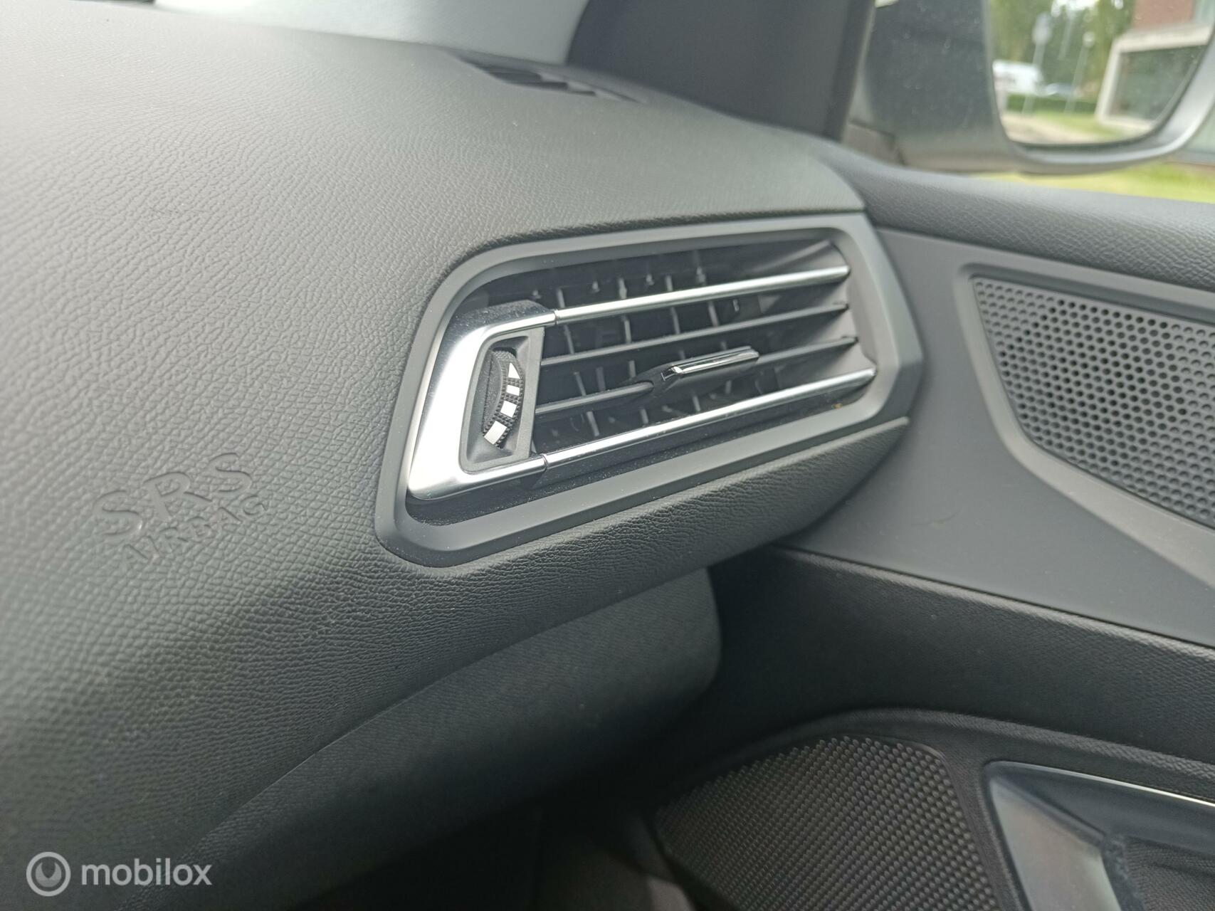 Foto van Peugeot 308 SW