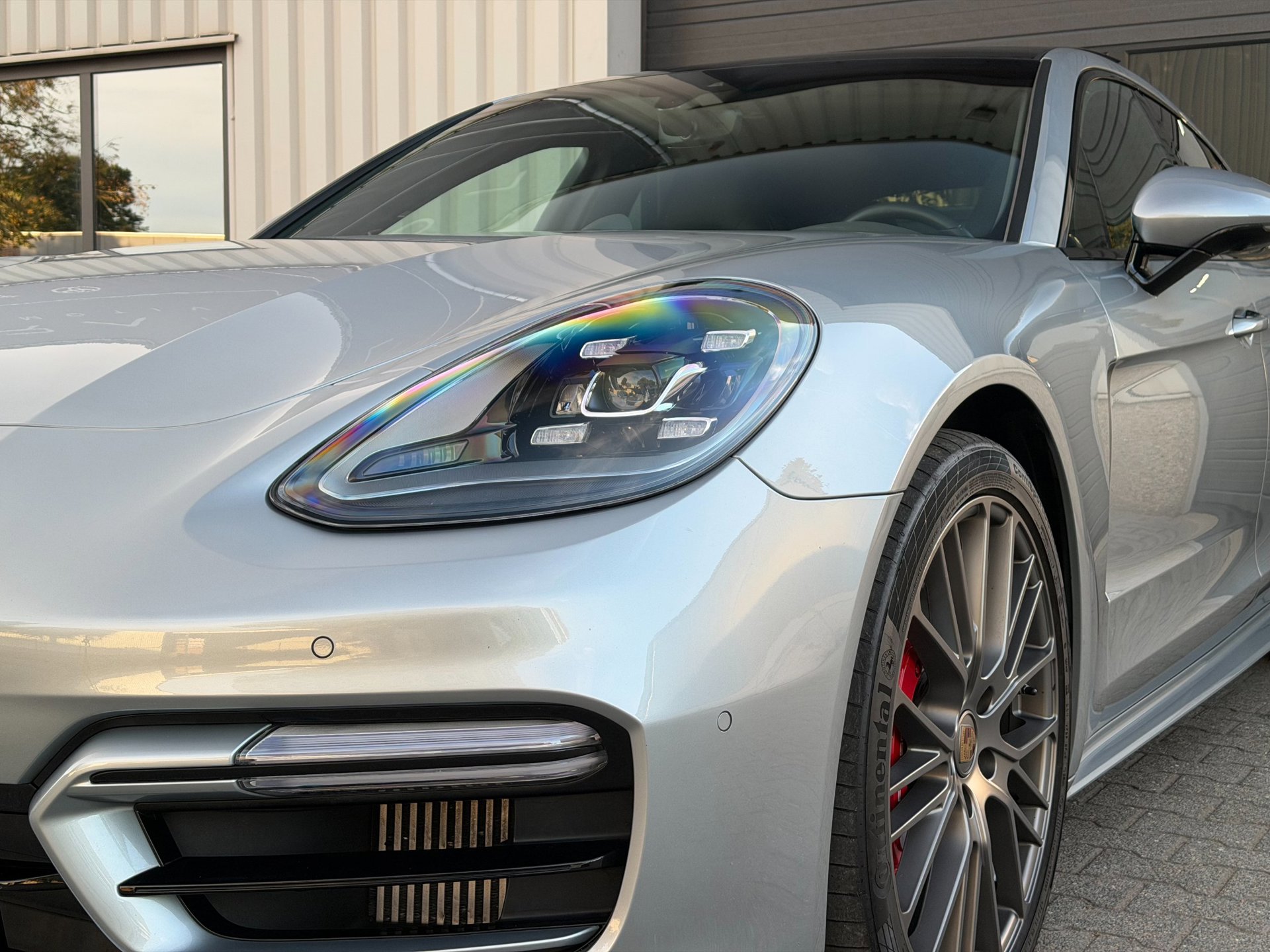 Foto van Porsche Panamera 4 E-hybrid