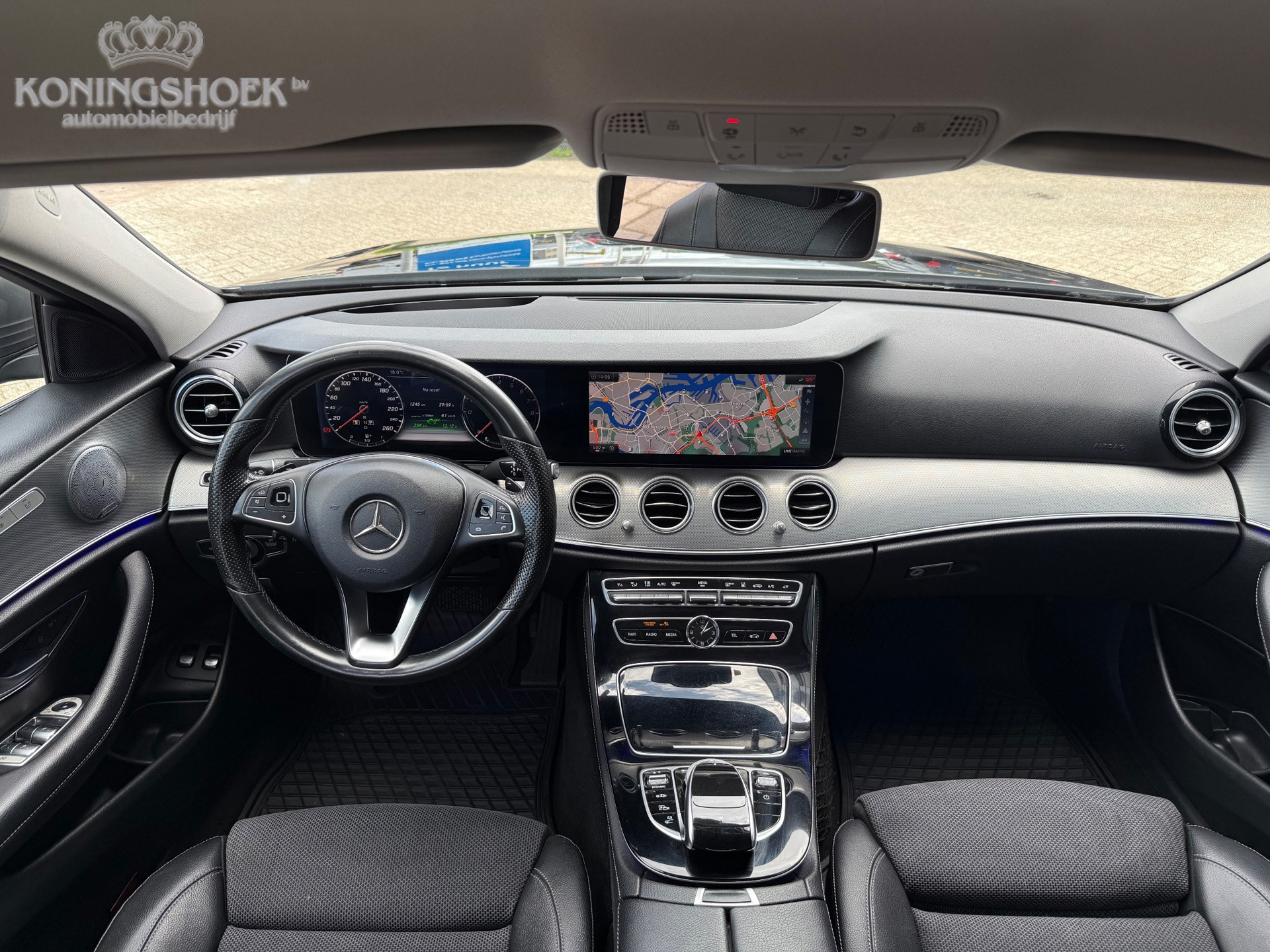 Foto van Mercedes-Benz E 350 E