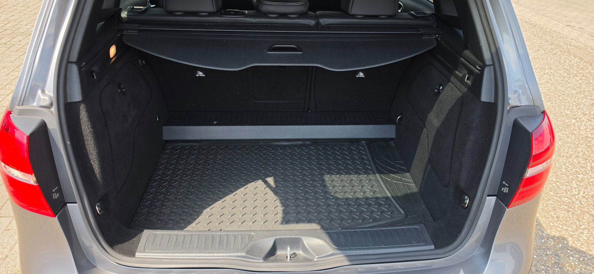 Foto van Mercedes-Benz B 250